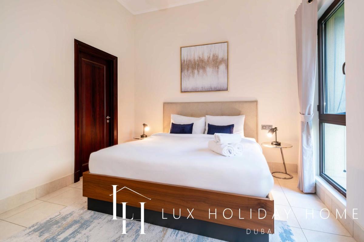 LUX The Burj Khalifa View Garden Suite