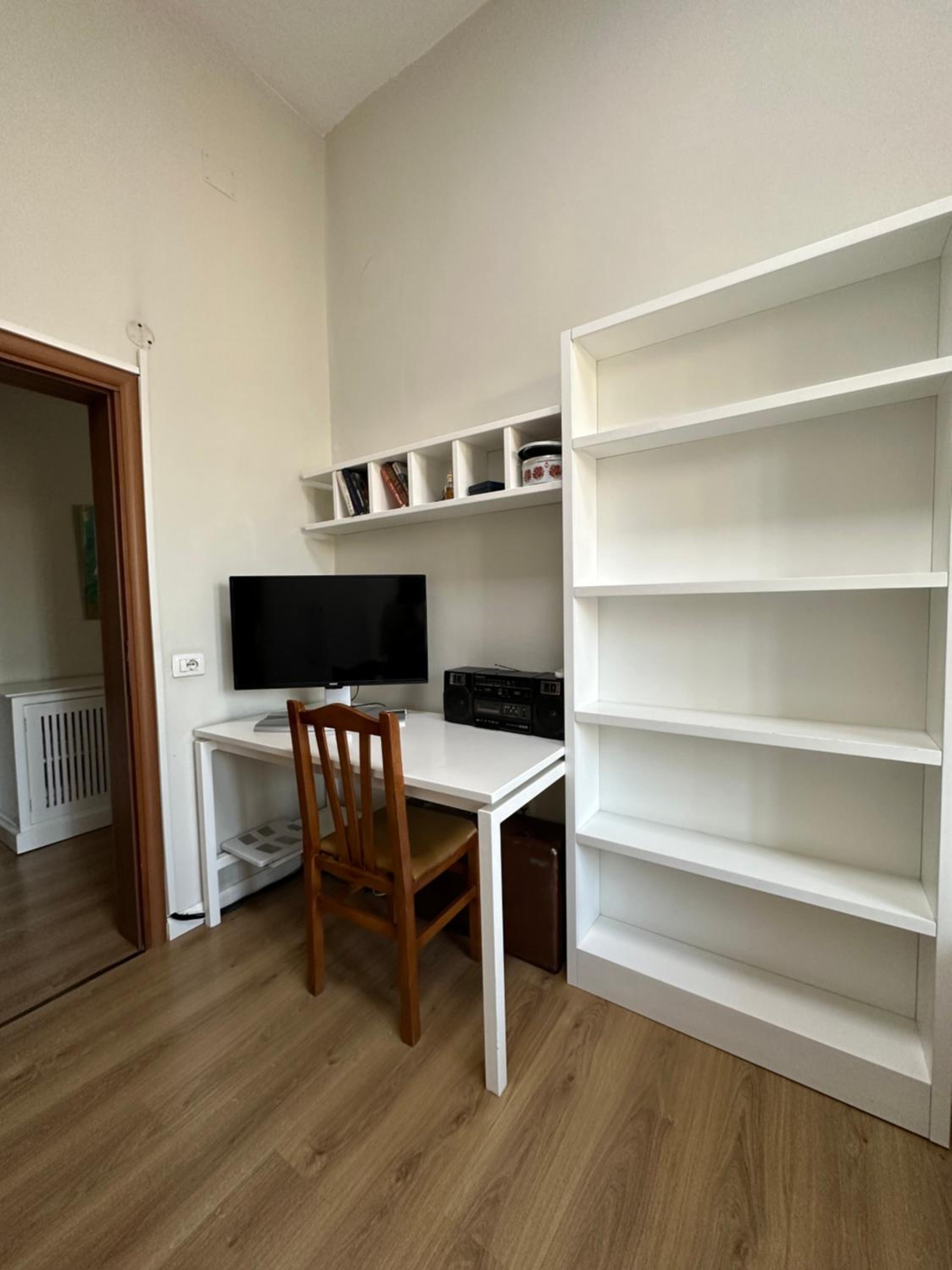 Kelly's Cozy Hideaway - Central Tirana