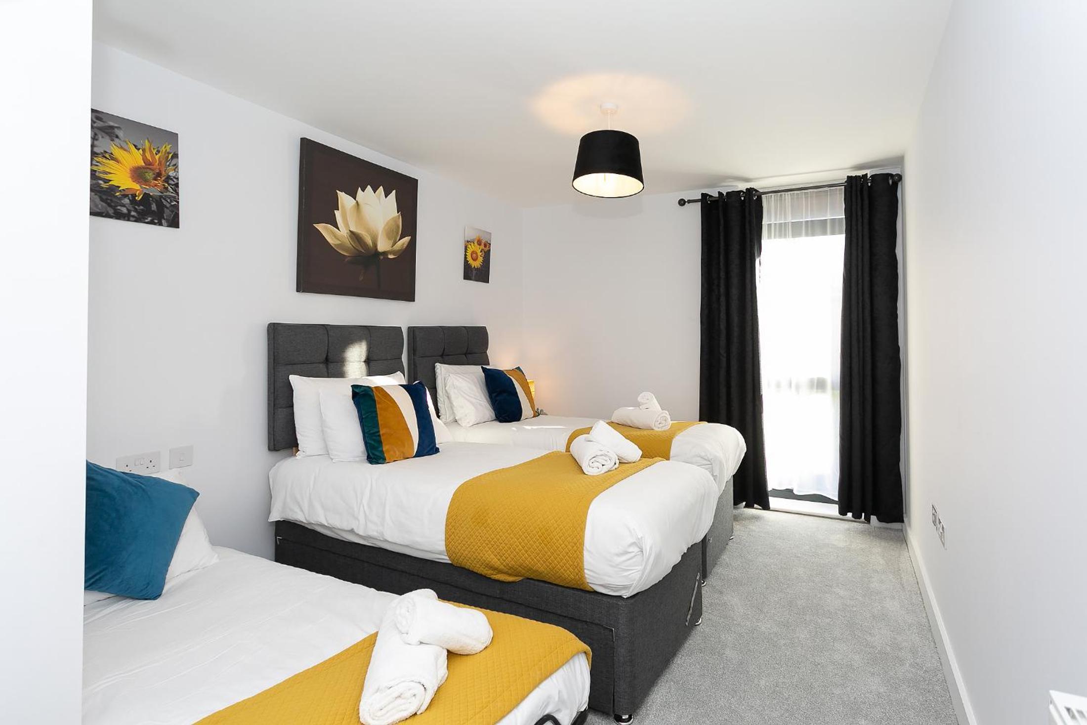 Watford Cassio Supreme - Modernview Serviced Accommodation view 4