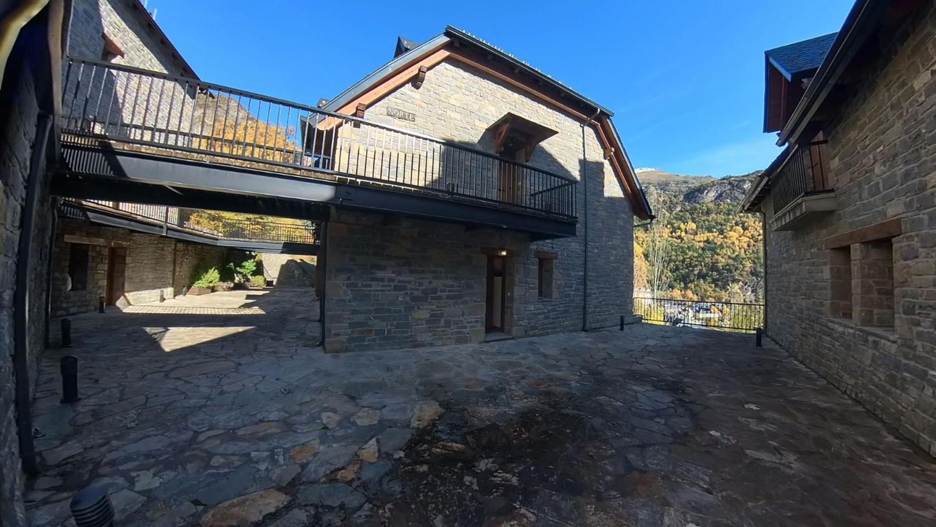 Villa R´Arco - tucasaenlospirineos
