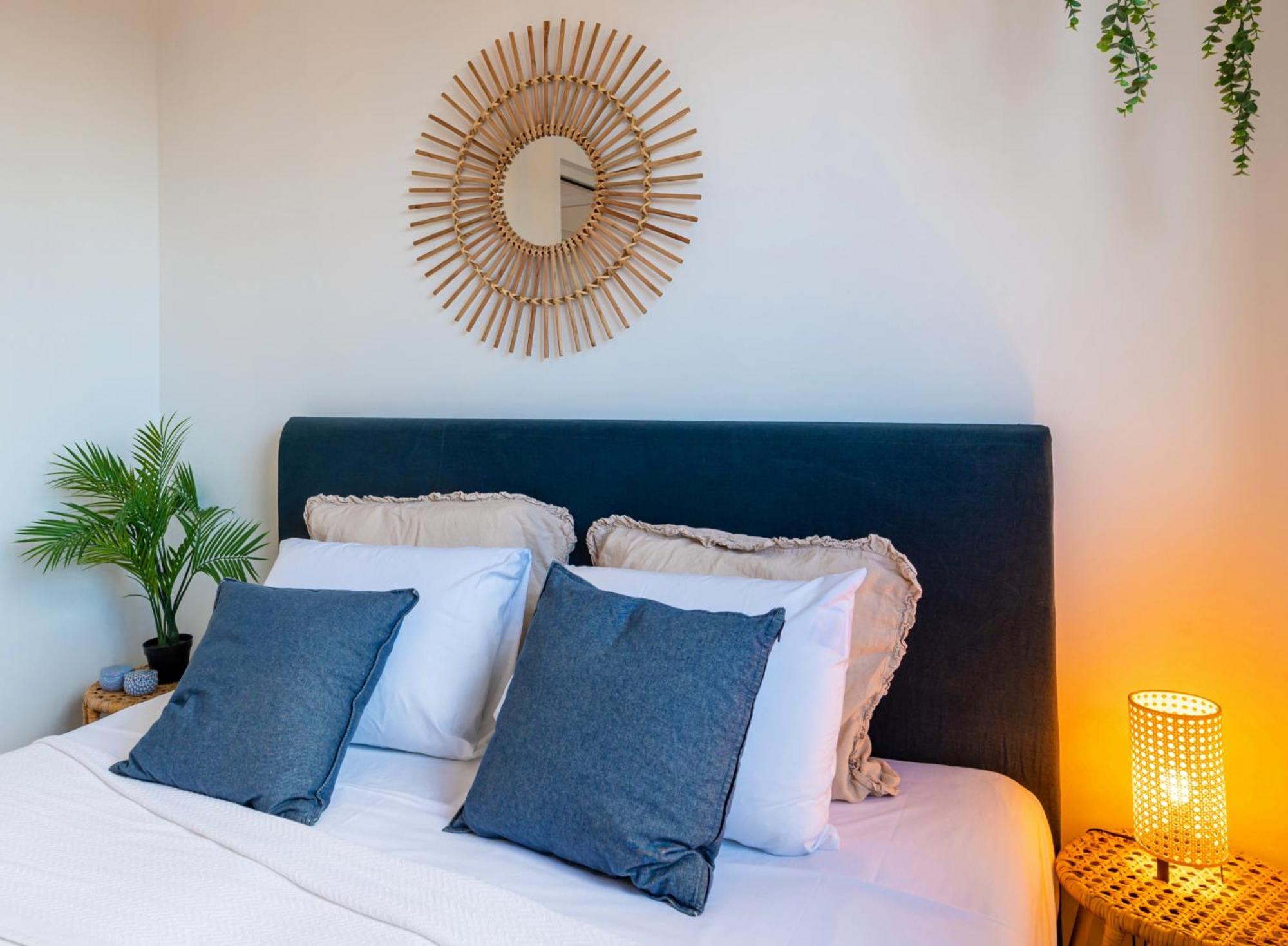 Starfish - Brand new apartment with pool close to the beach