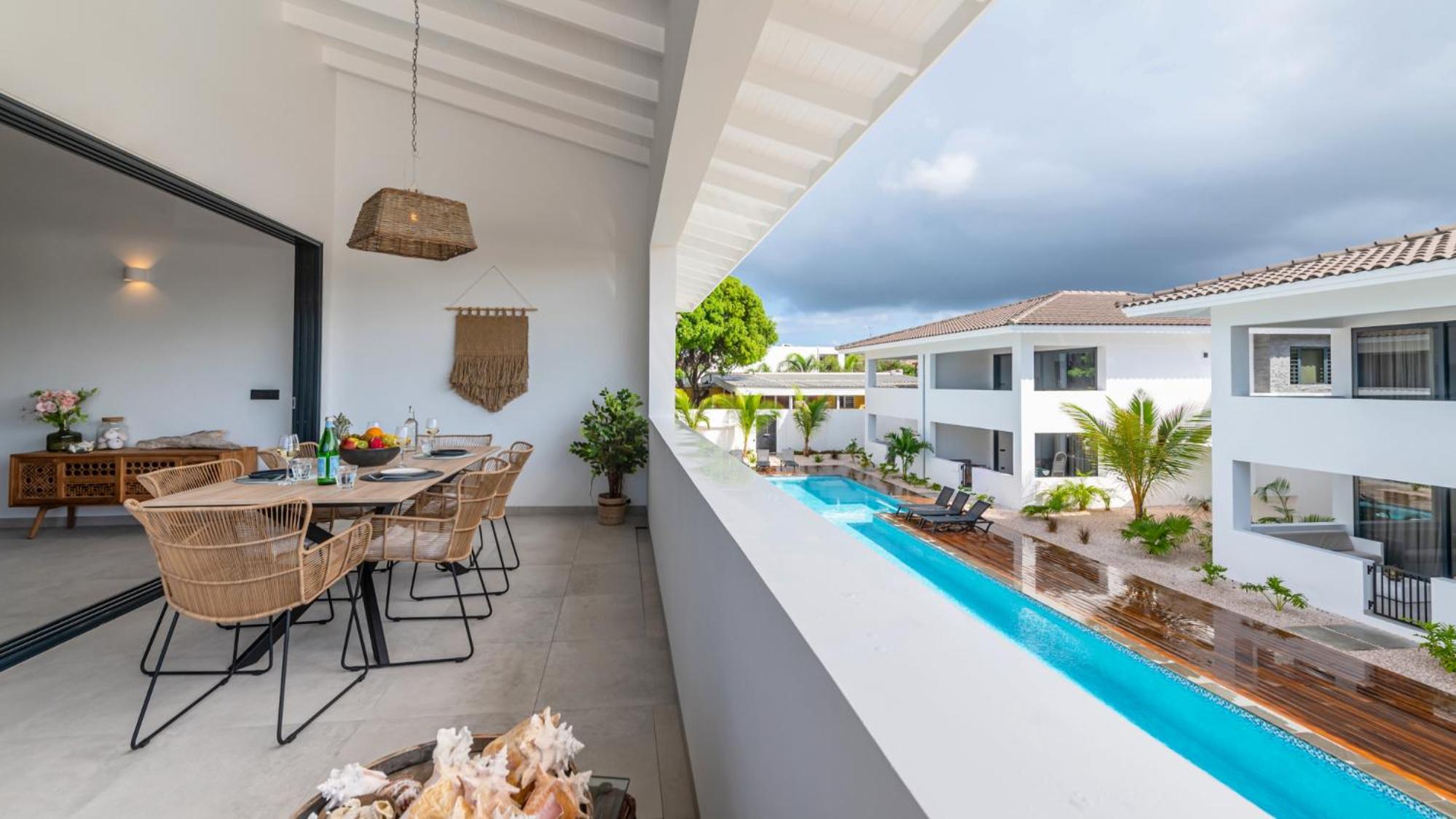 Starfish - Brand new apartment with pool close to the beach