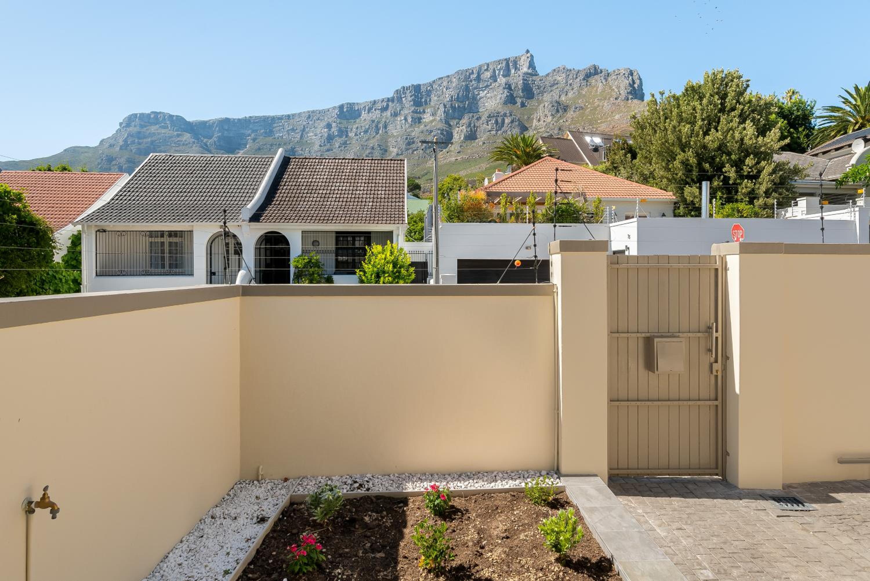 32 Bellevue street view 4