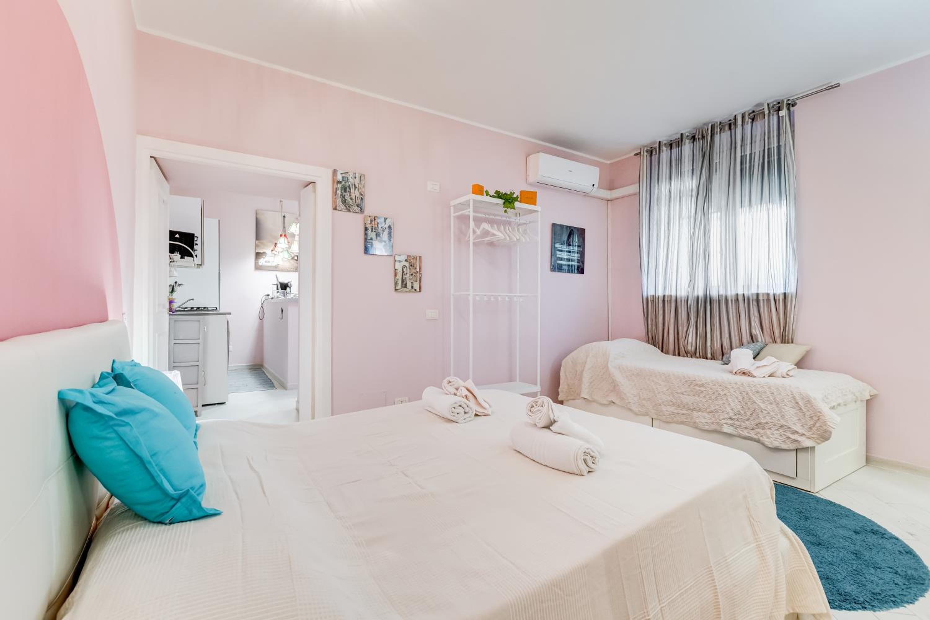 The Great Beauty - 2 double bedrooms & 2 bathrooms