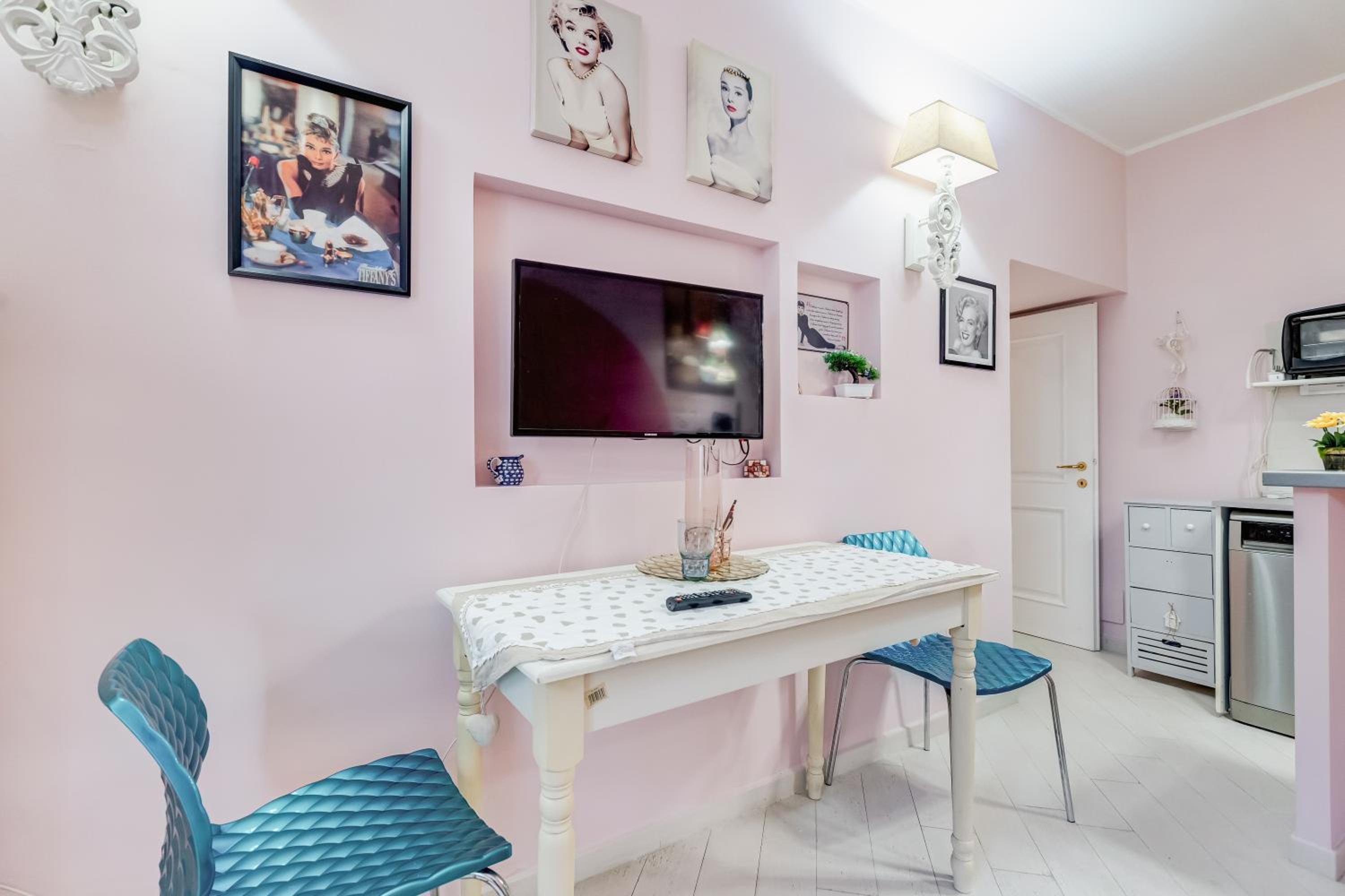 The Great Beauty - 2 double bedrooms & 2 bathrooms