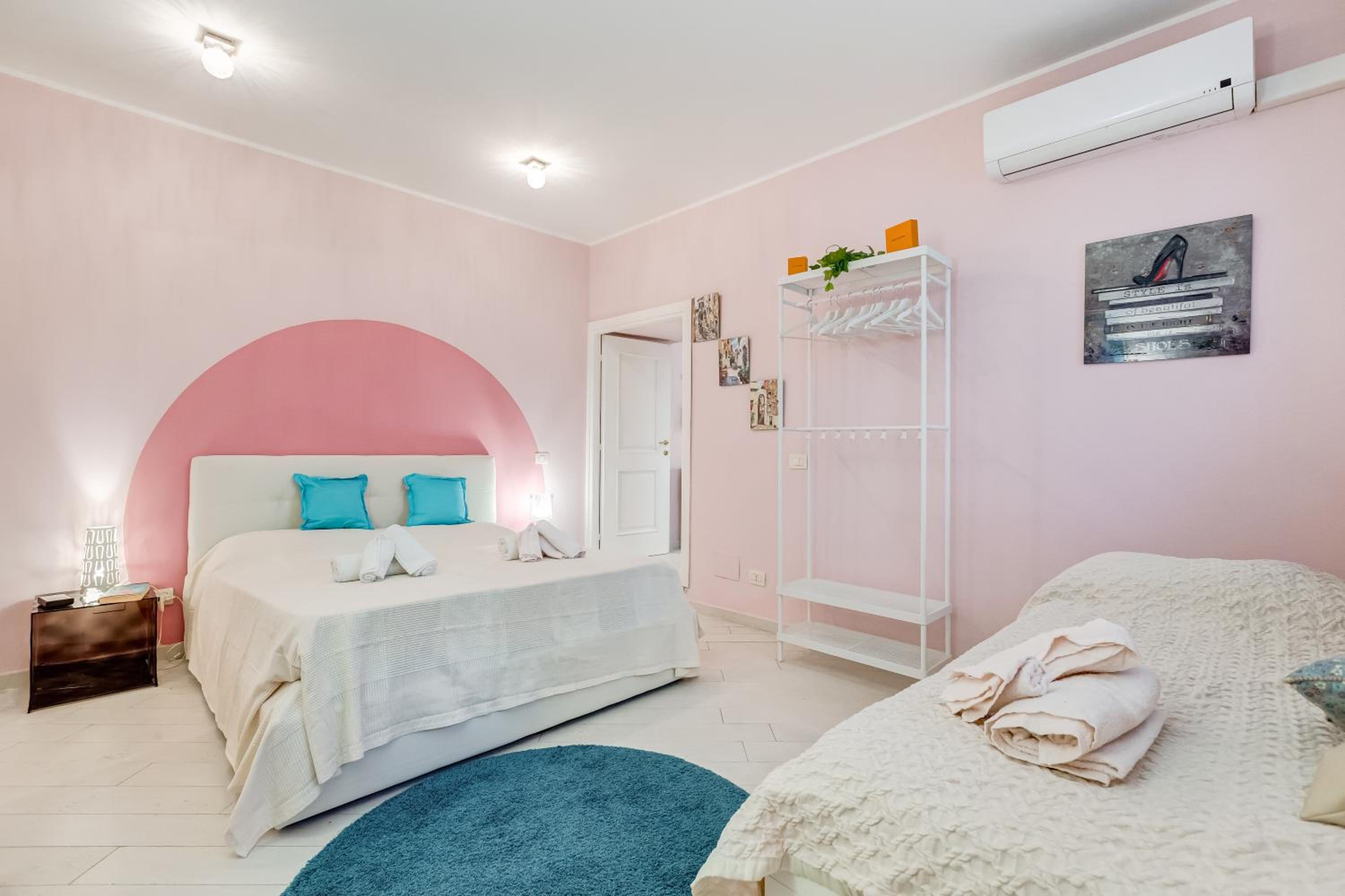The Great Beauty - 2 double bedrooms & 2 bathrooms