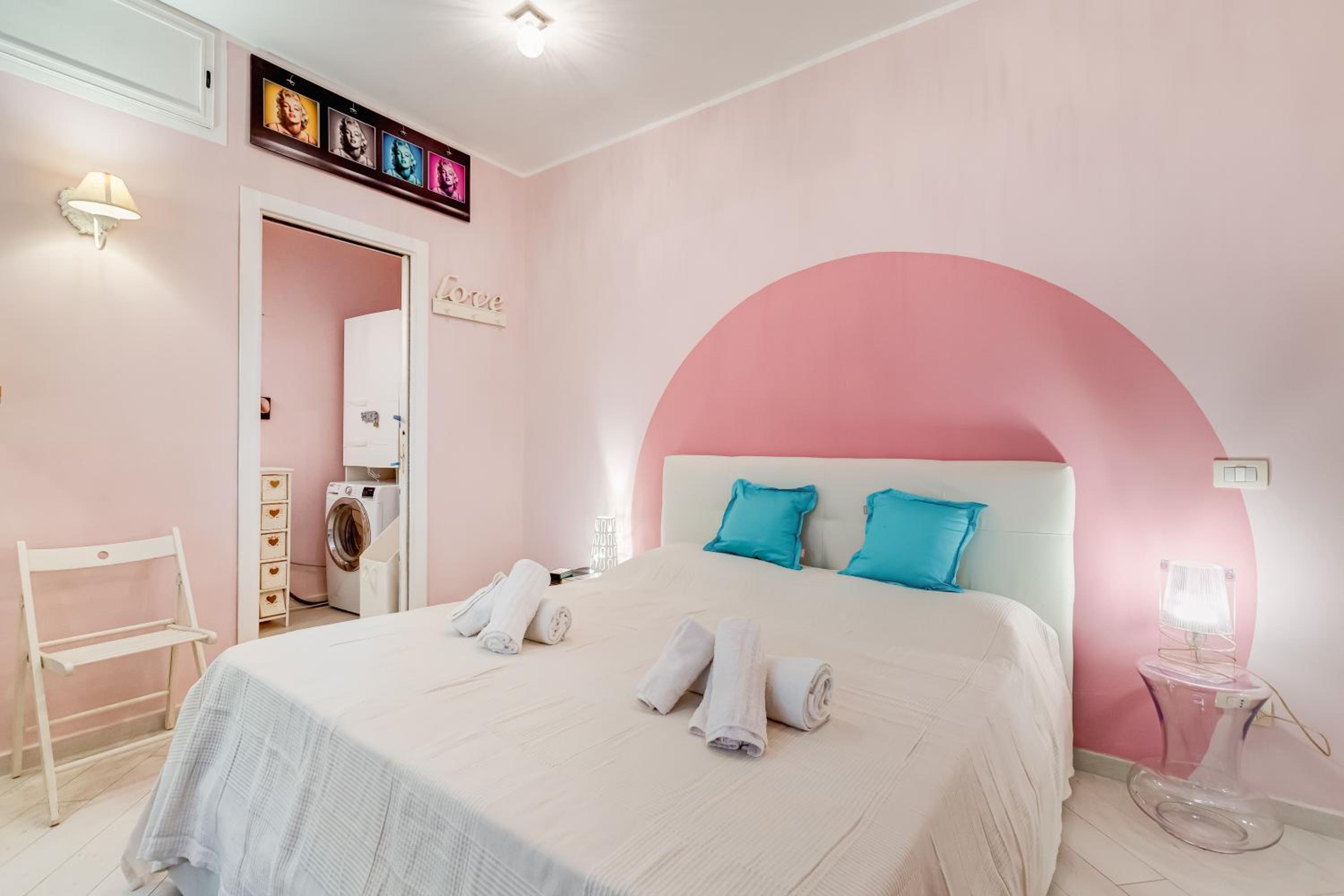 The Great Beauty - 2 double bedrooms & 2 bathrooms