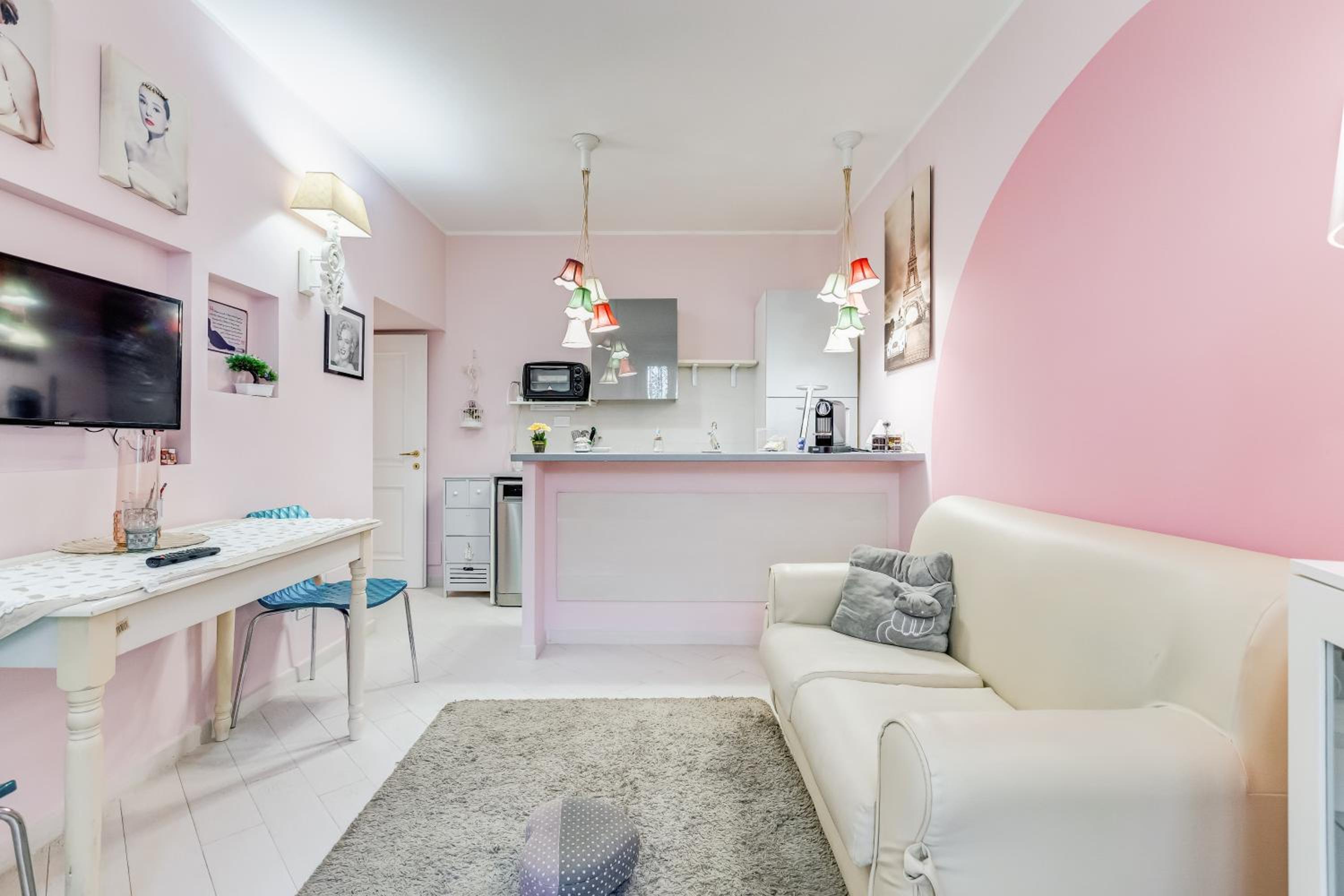 The Great Beauty - 2 double bedrooms & 2 bathrooms