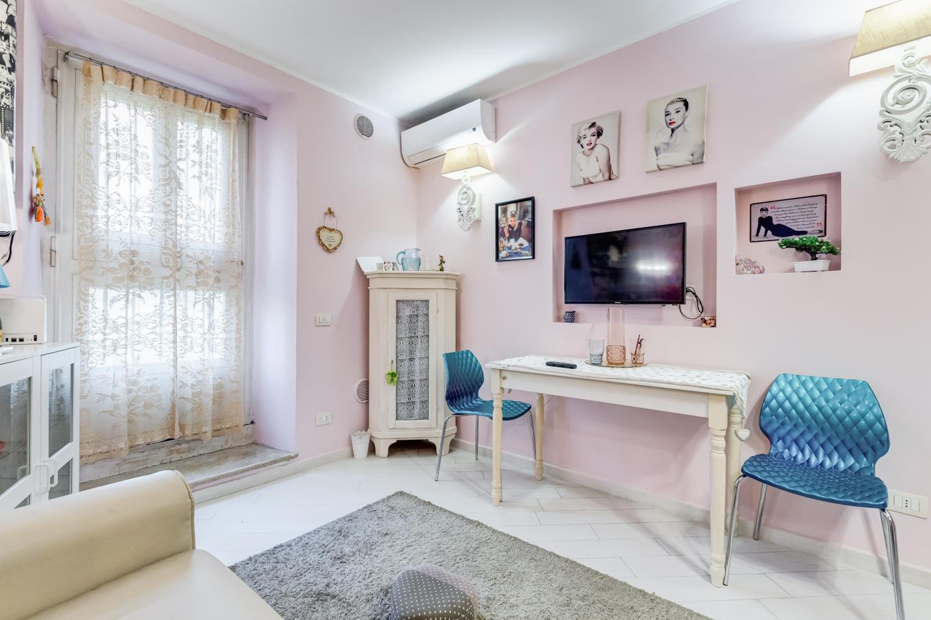 The Great Beauty - 2 double bedrooms & 2 bathrooms