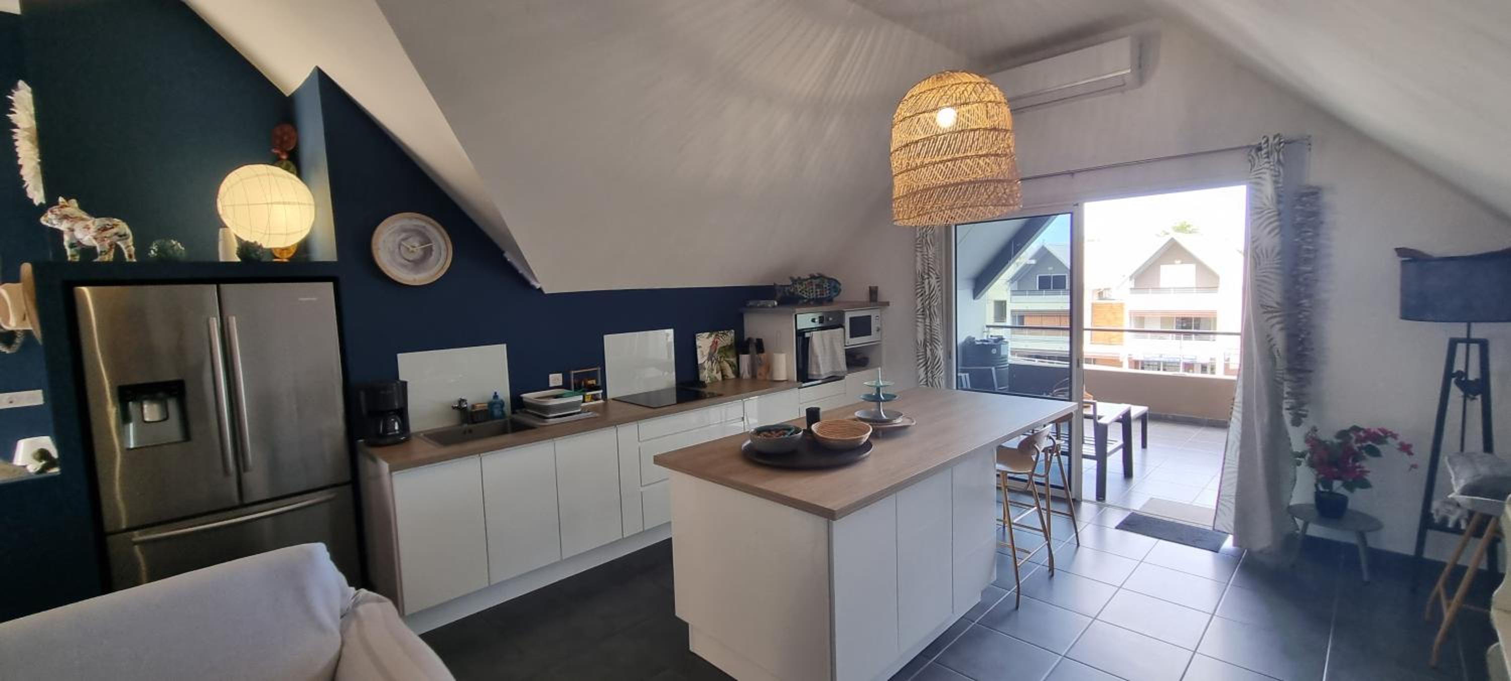 Confort et spacieux à 2 pas du lagon, T3 avec 2 chambres, 2 SDB et 2 terrasses view 4