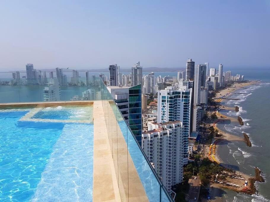 COMFORTABLE DEPARTAMENT IN FRONT THE SEA