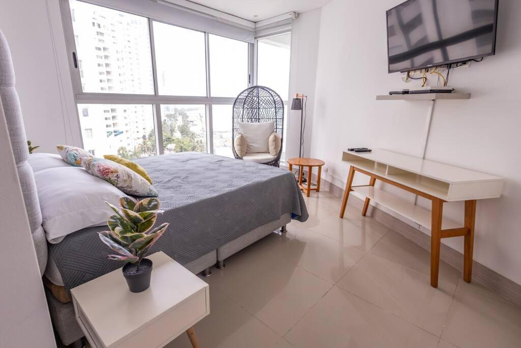 COMFORTABLE DEPARTAMENT IN FRONT THE SEA