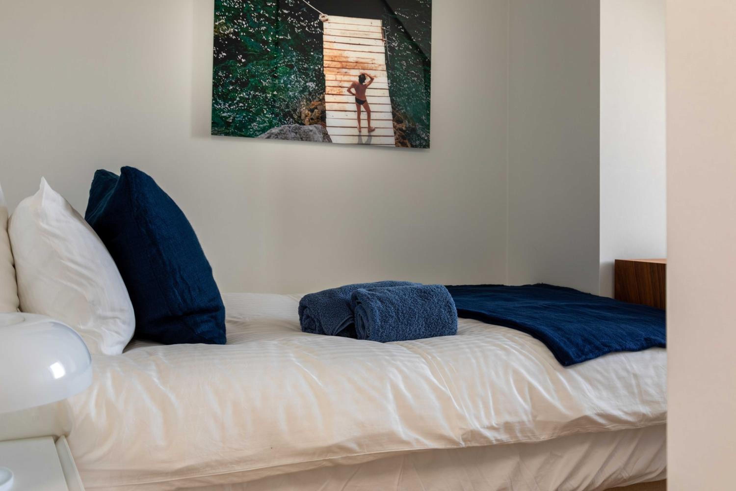 Stunning duplex - 3 bedroom - 2 sunny terrasses
