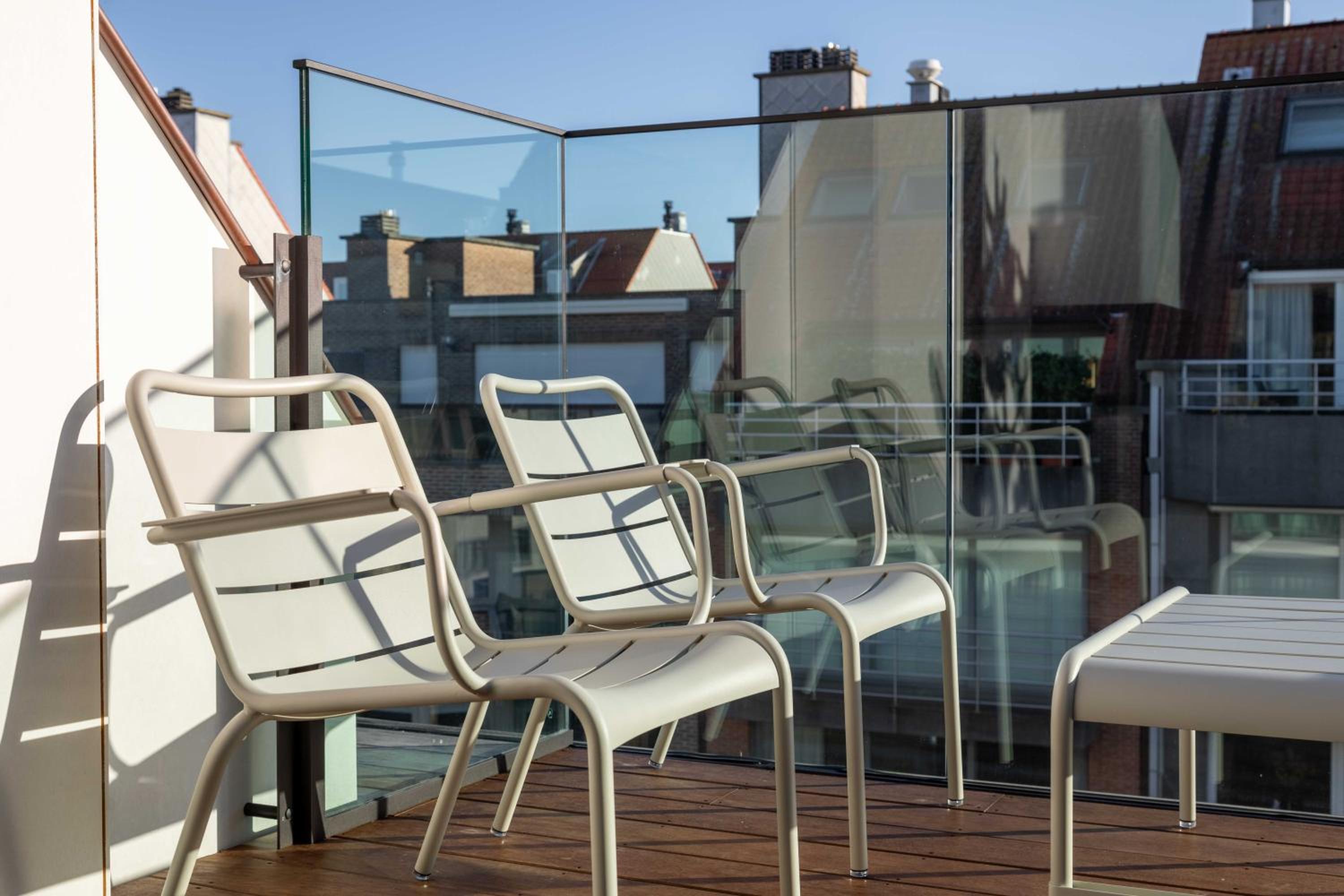 Stunning duplex - 3 bedroom - 2 sunny terrasses