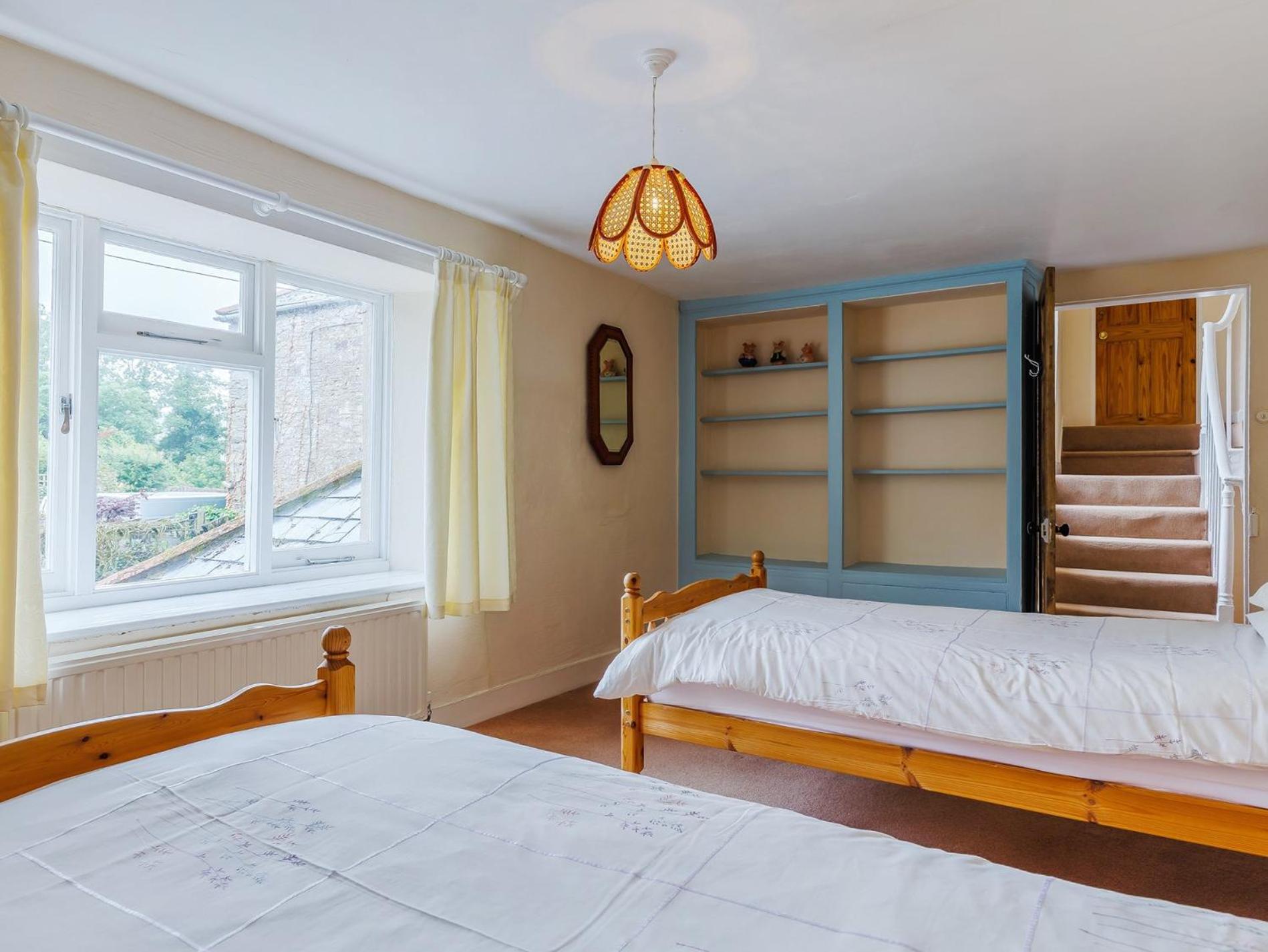 4 Bed in Wadebridge oc-penda view 4