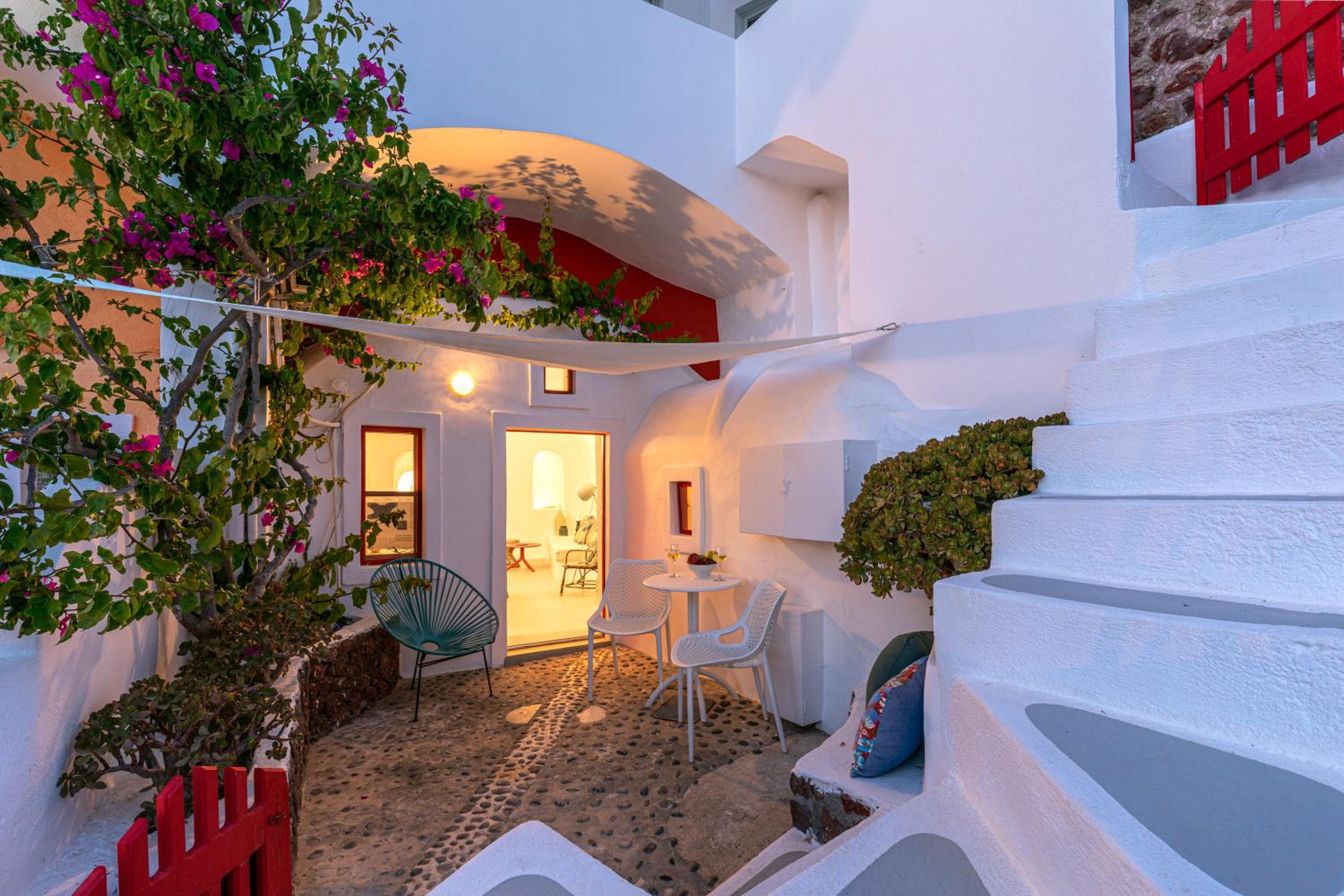 White Cave by Caldera Houses photo 4