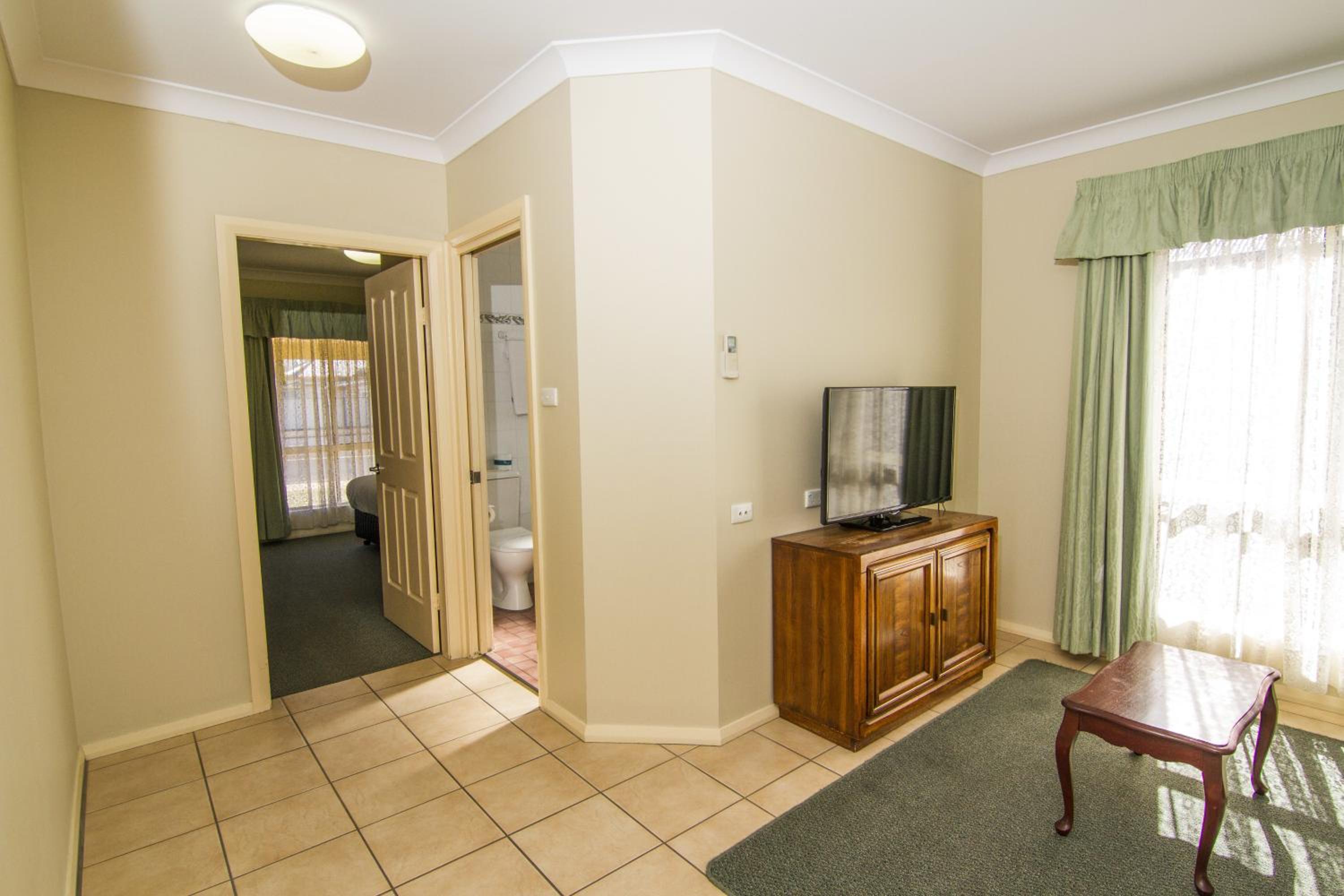 Green Gables Motel