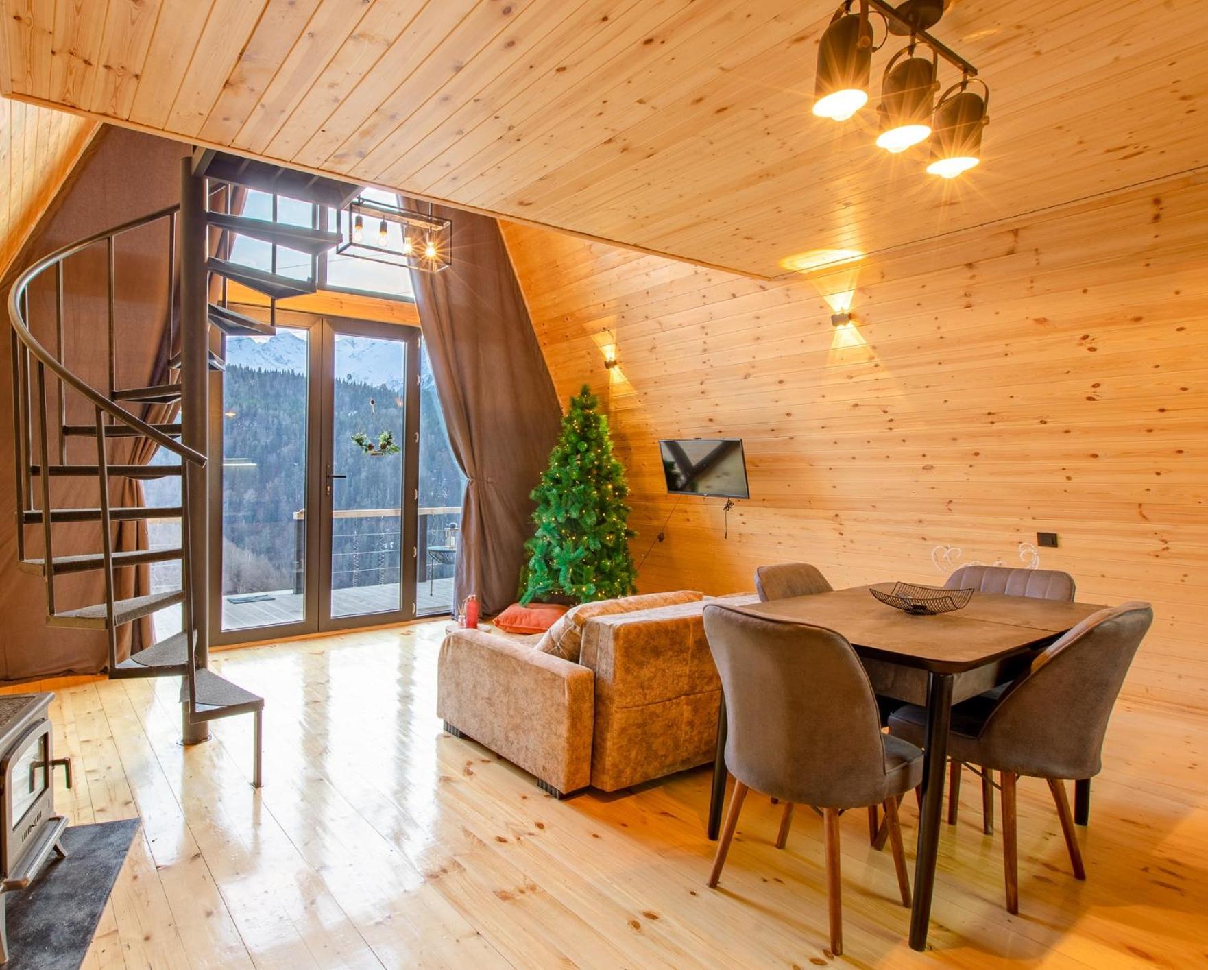 Cottage Lavdila