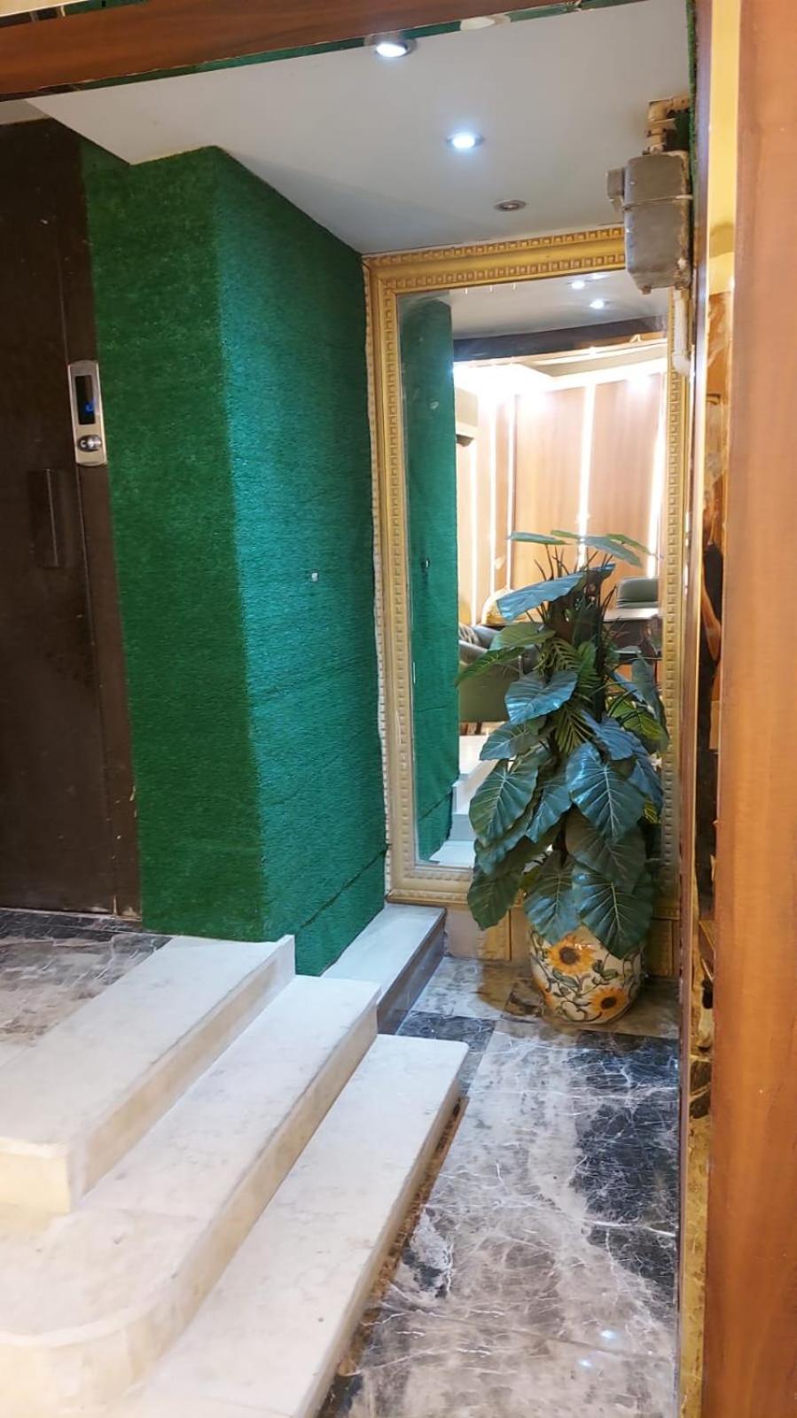 18B Shehb Apartment Hotel
