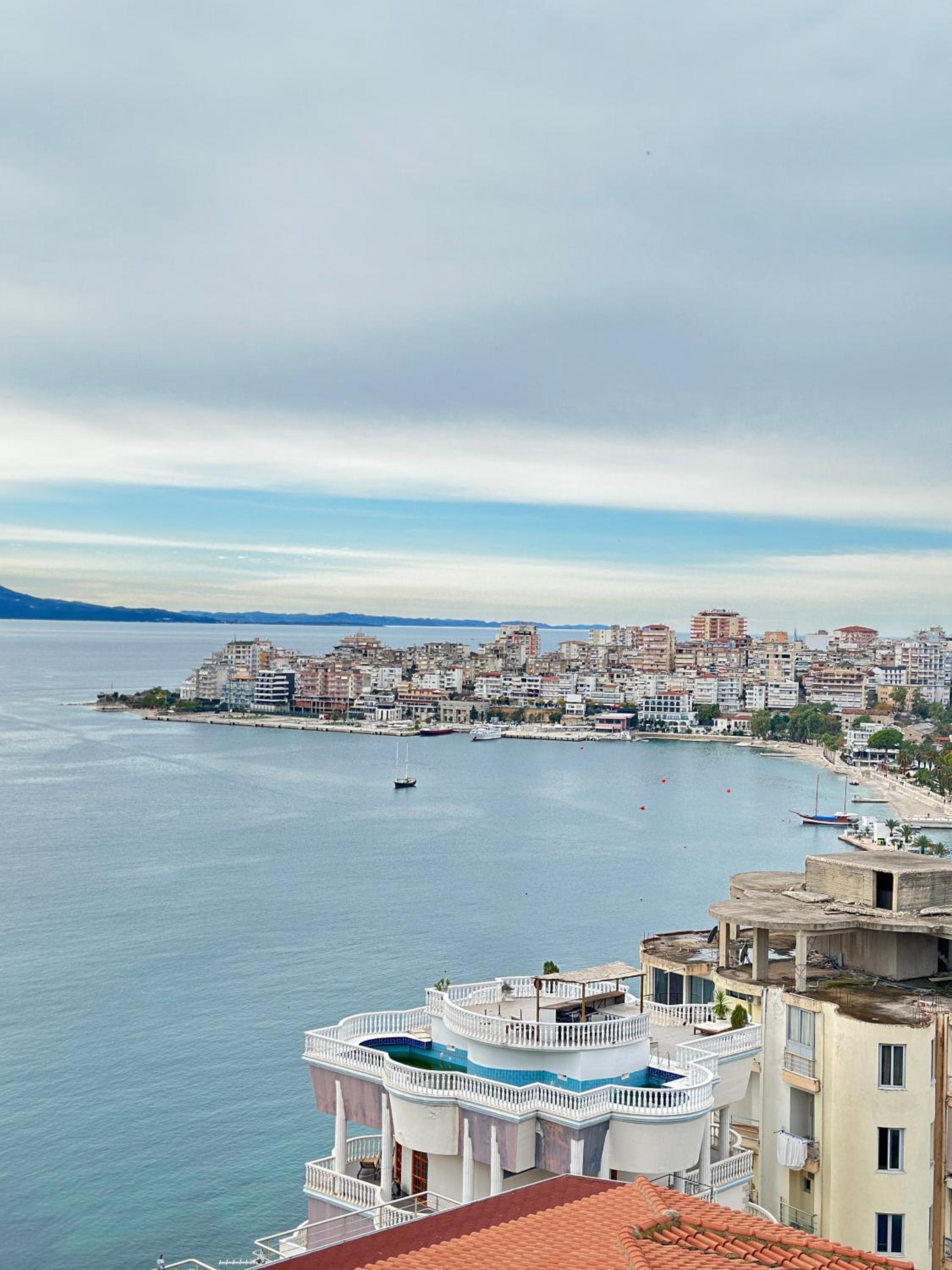 Saranda Luxury View Apartment