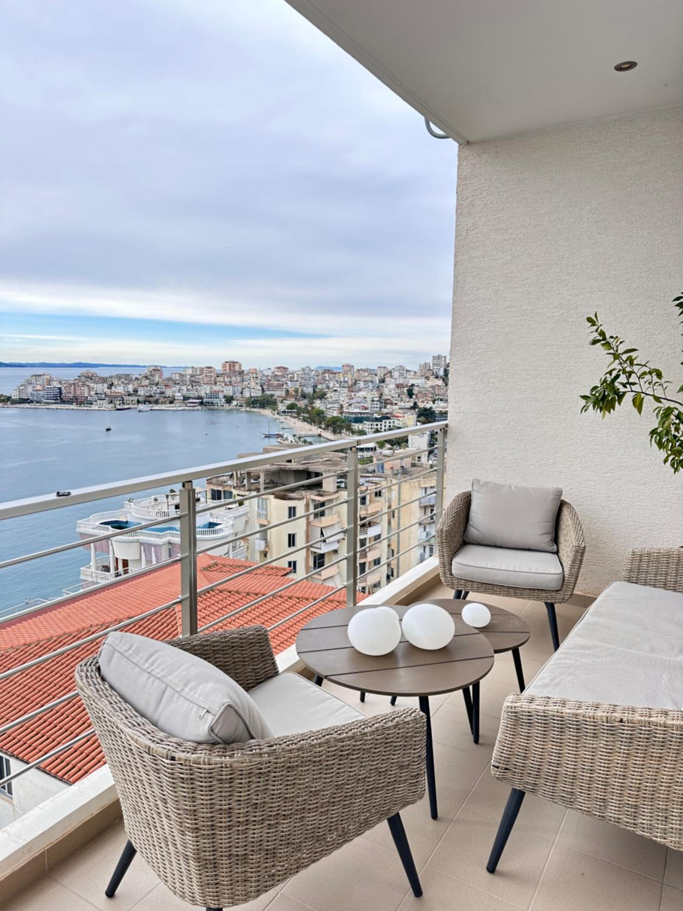 Saranda Luxury View Apartment