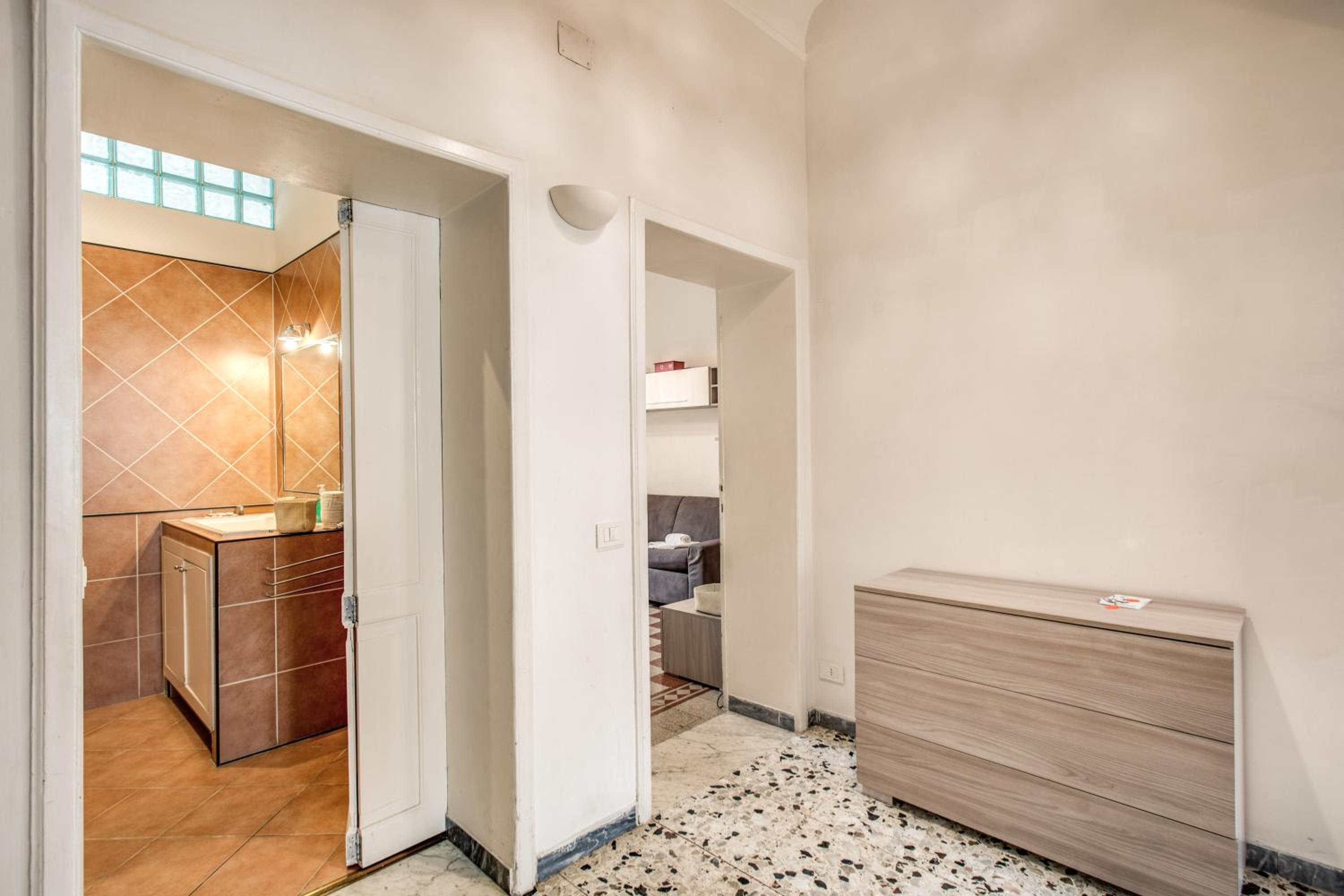Suite Experience Termini Station Apartment