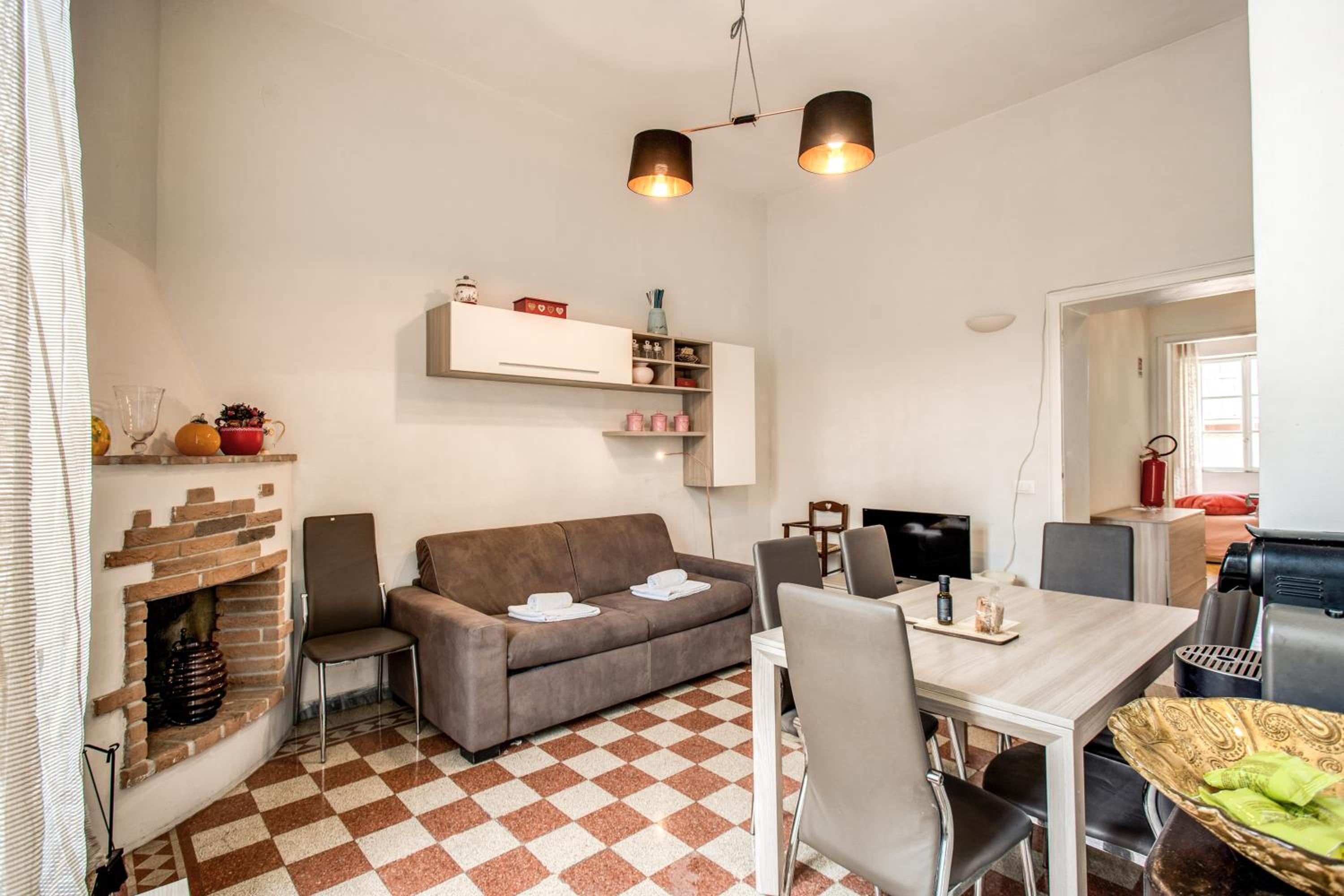 Suite Experience Termini Station Apartment