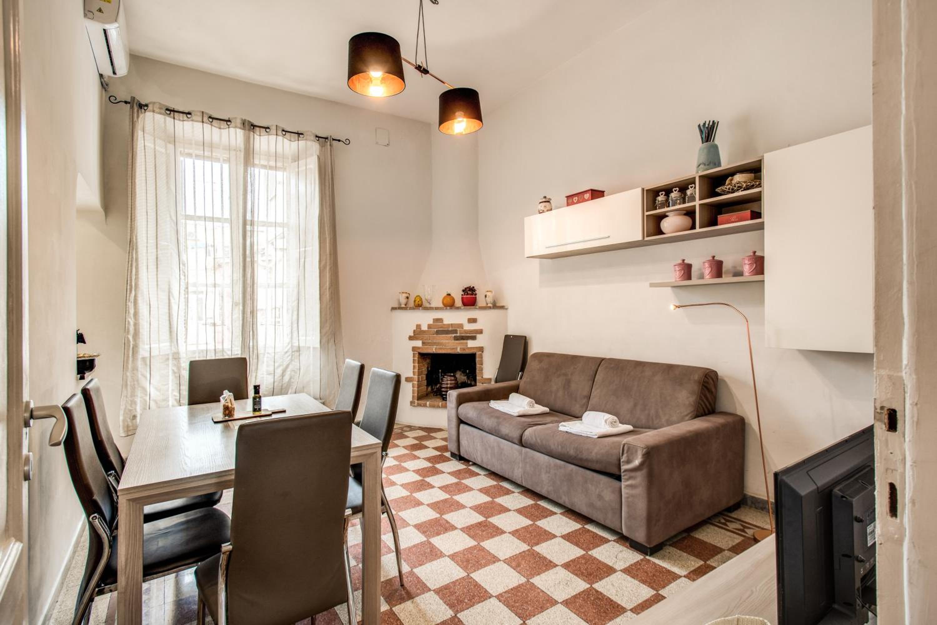 Suite Experience Termini Station Apartment