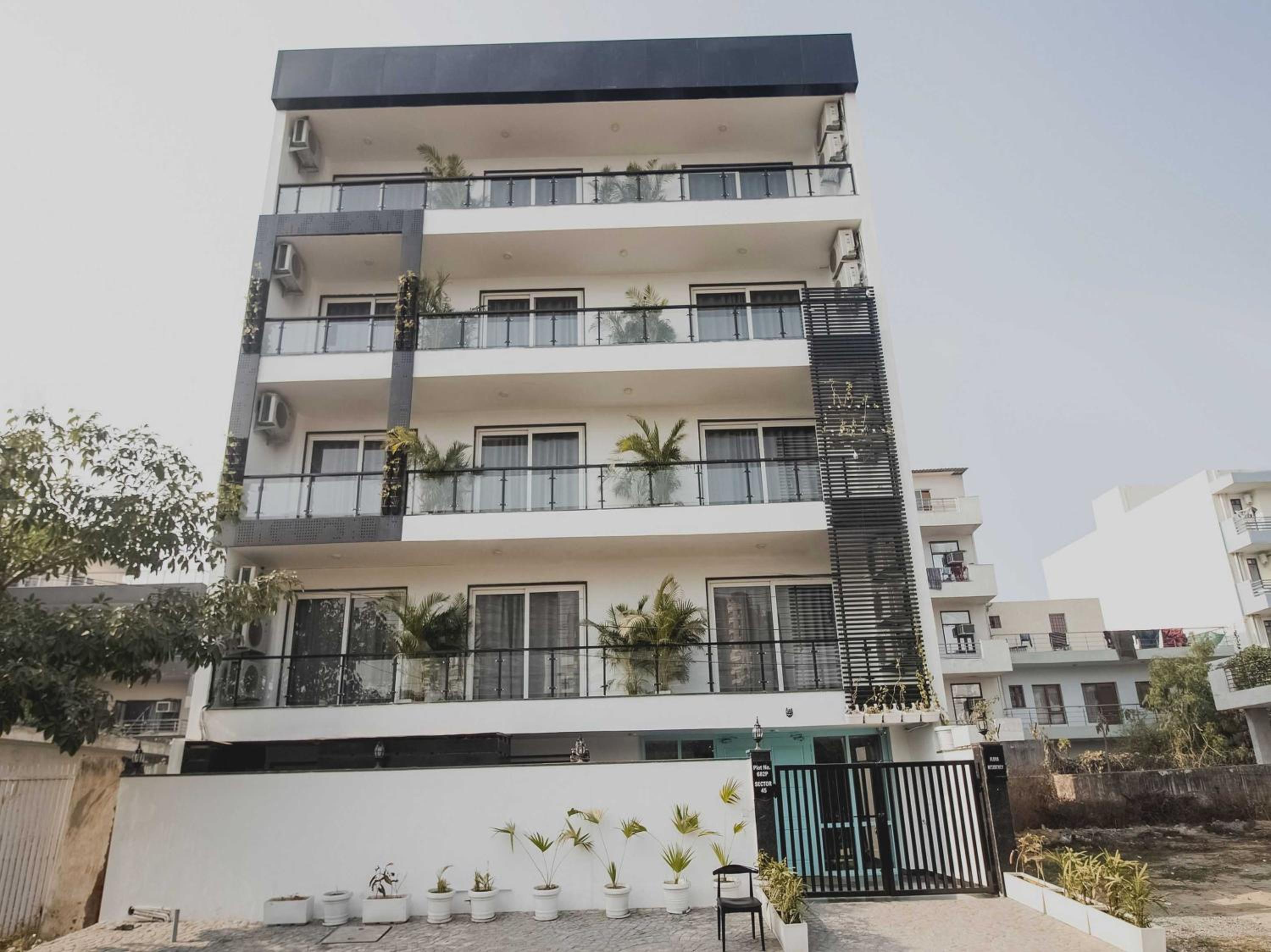 Hotel O Legend's residency