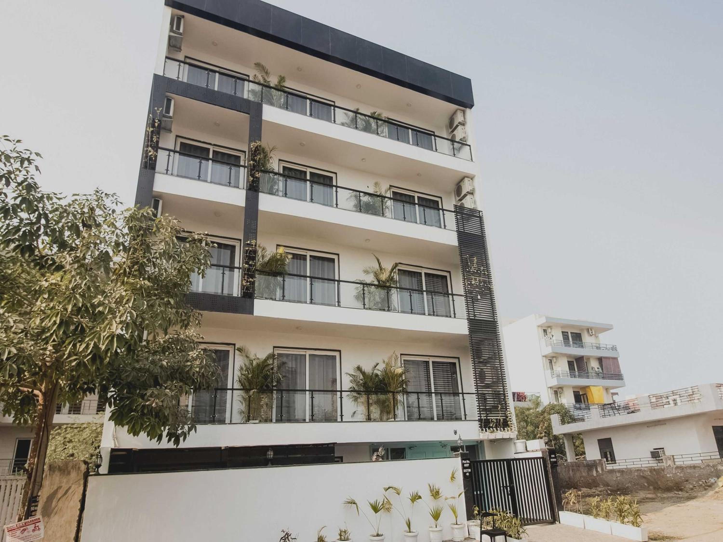 Hotel O Legend's residency