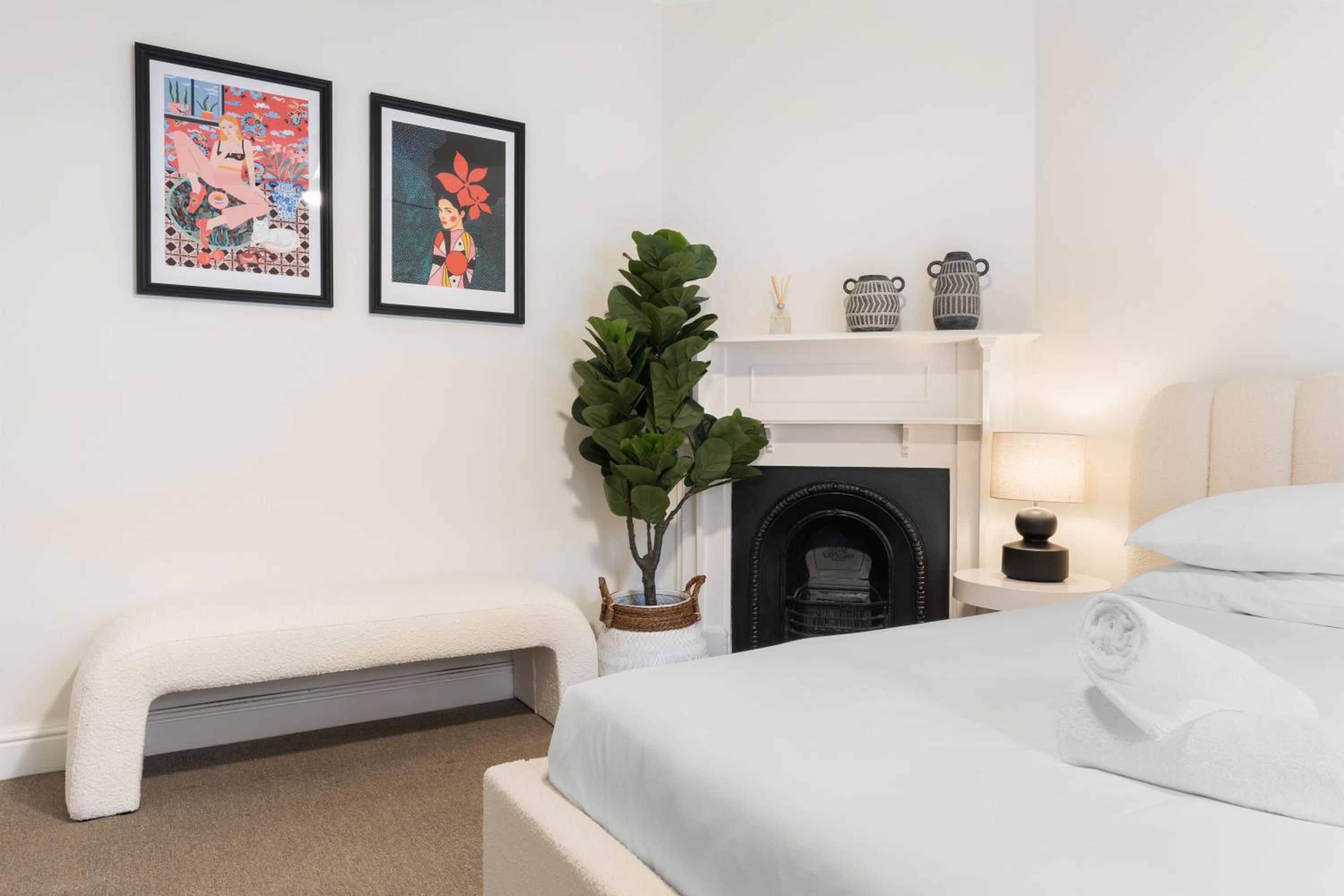 Historic Harbourside Townhouse