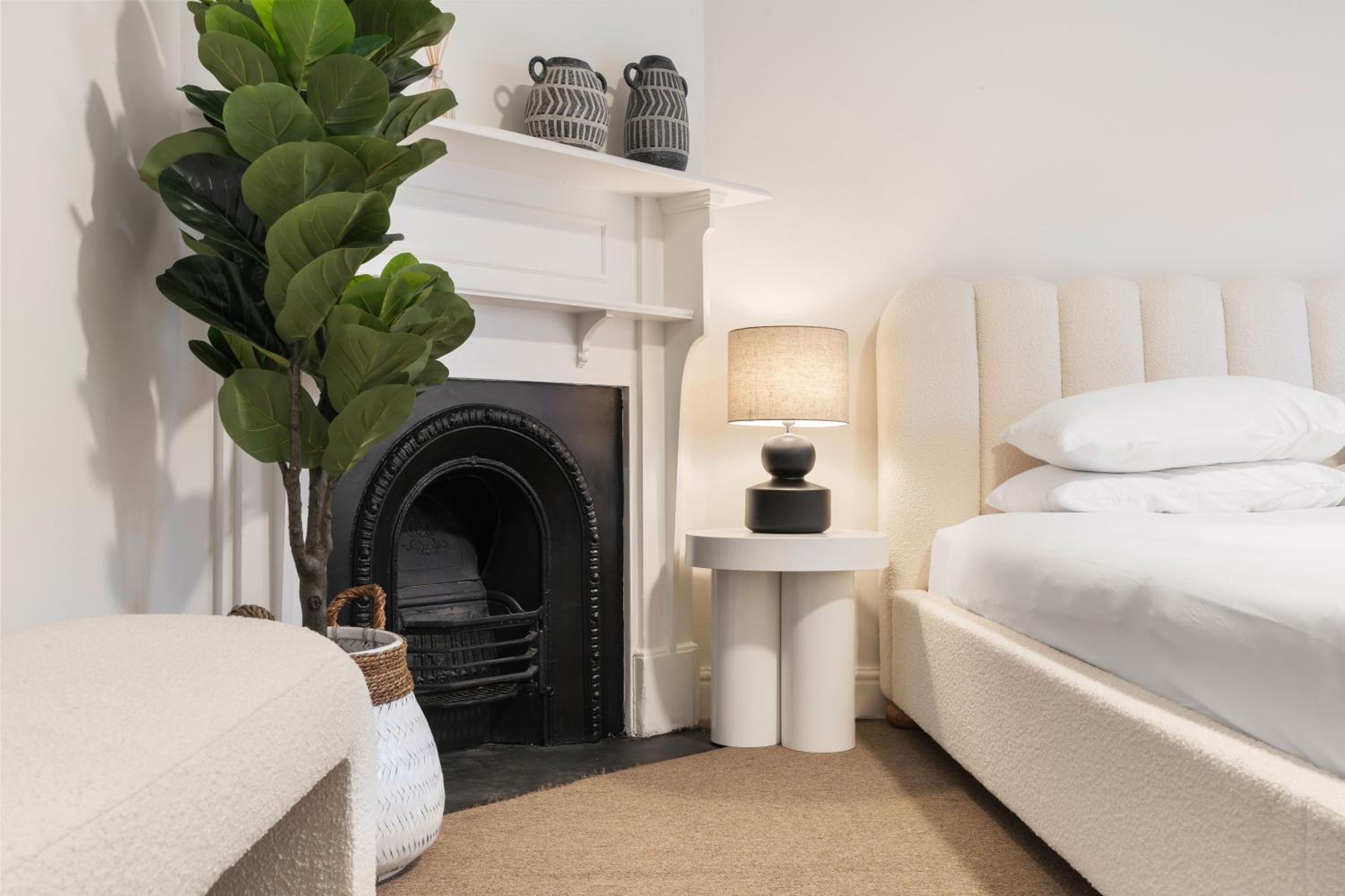 Historic Harbourside Townhouse