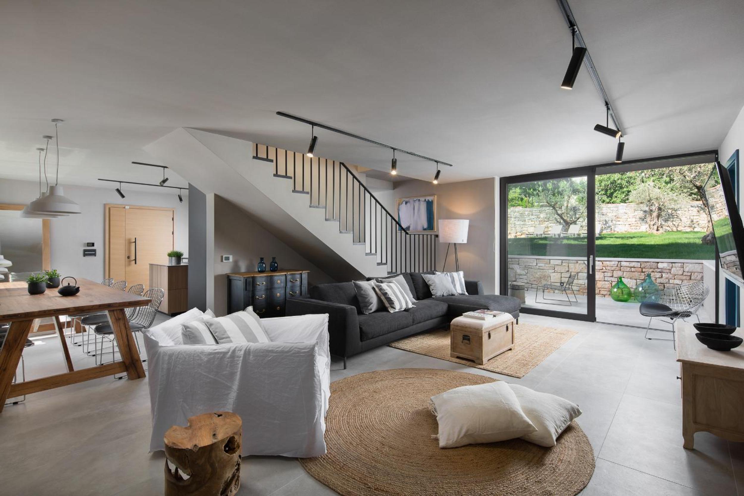 Modern Villa Melon with outdoor pool in Porec