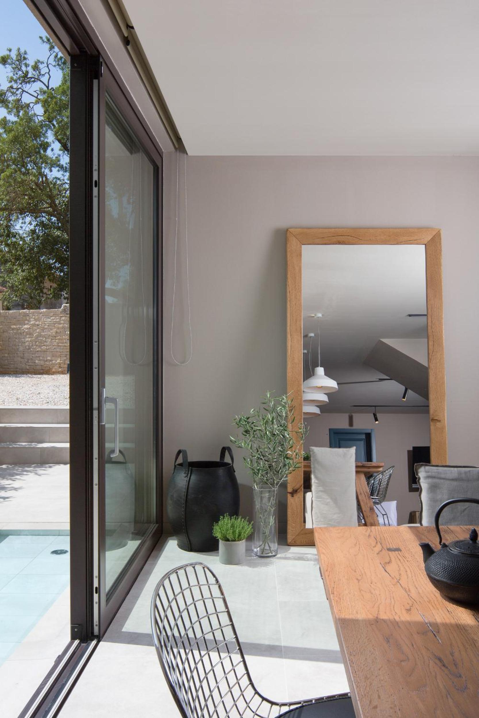 Modern Villa Melon with outdoor pool in Porec