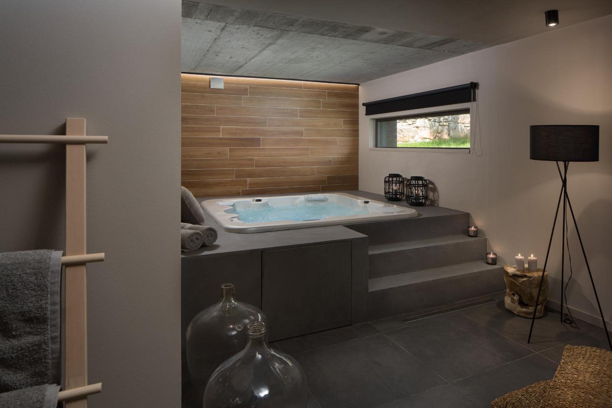 Modern Villa Melon with outdoor pool in Porec