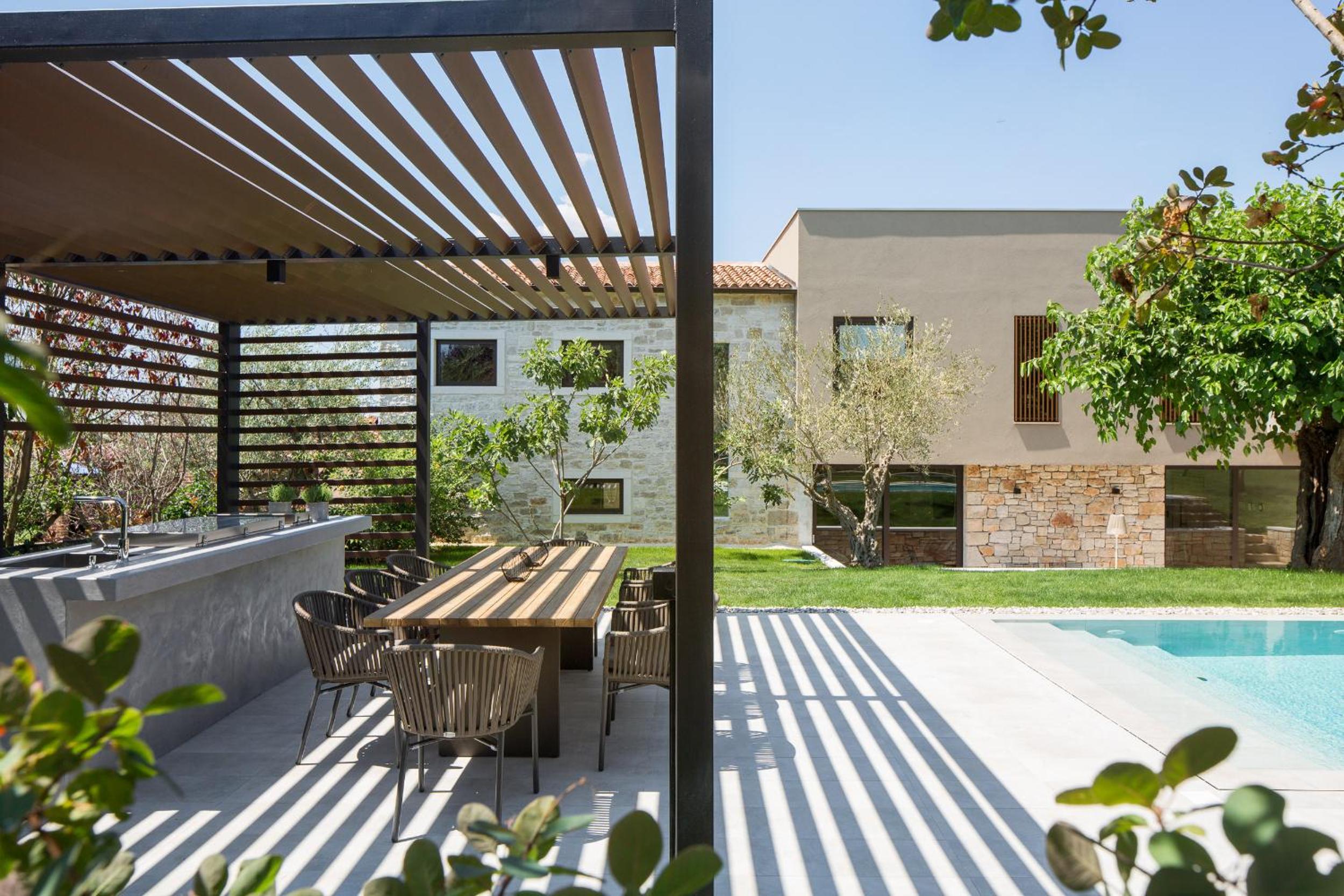 Modern Villa Melon with outdoor pool in Porec