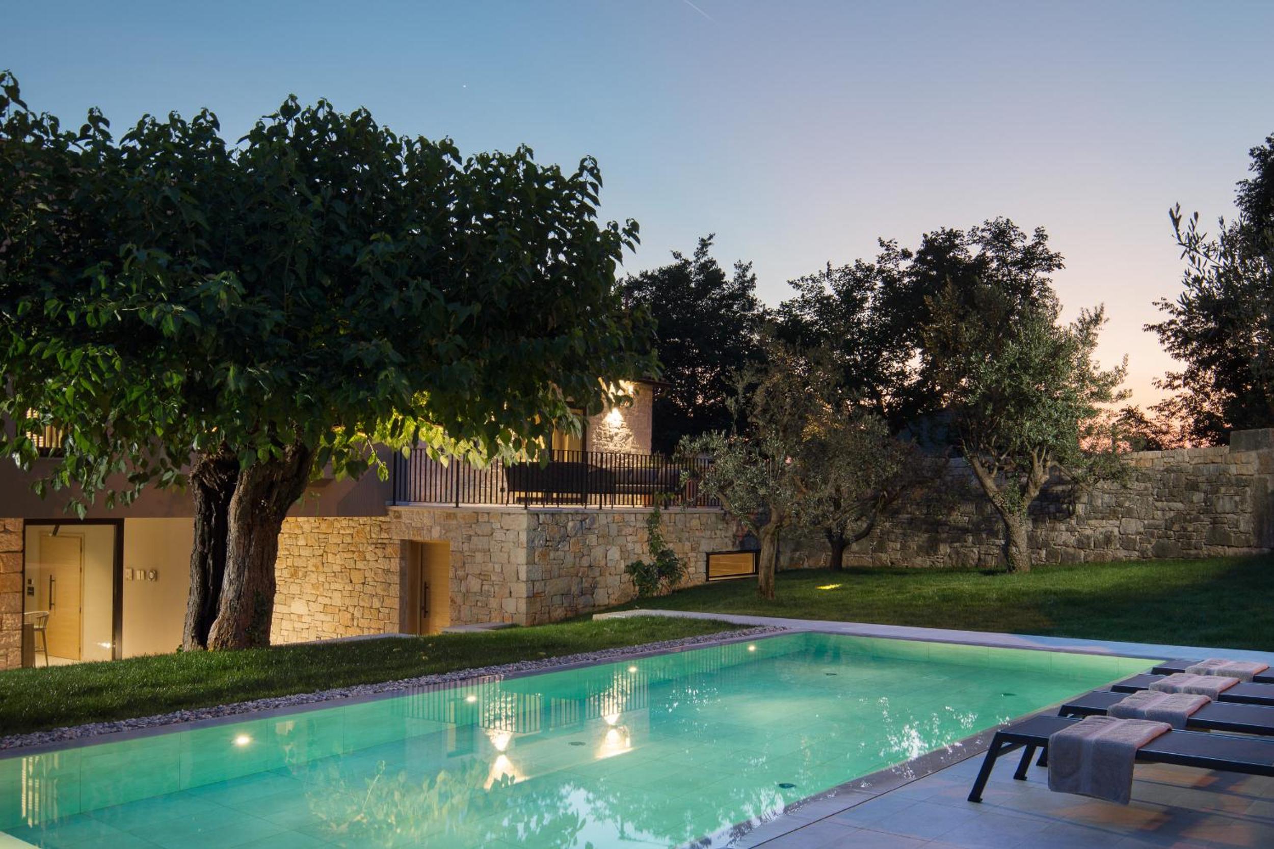 Modern Villa Melon with outdoor pool in Porec