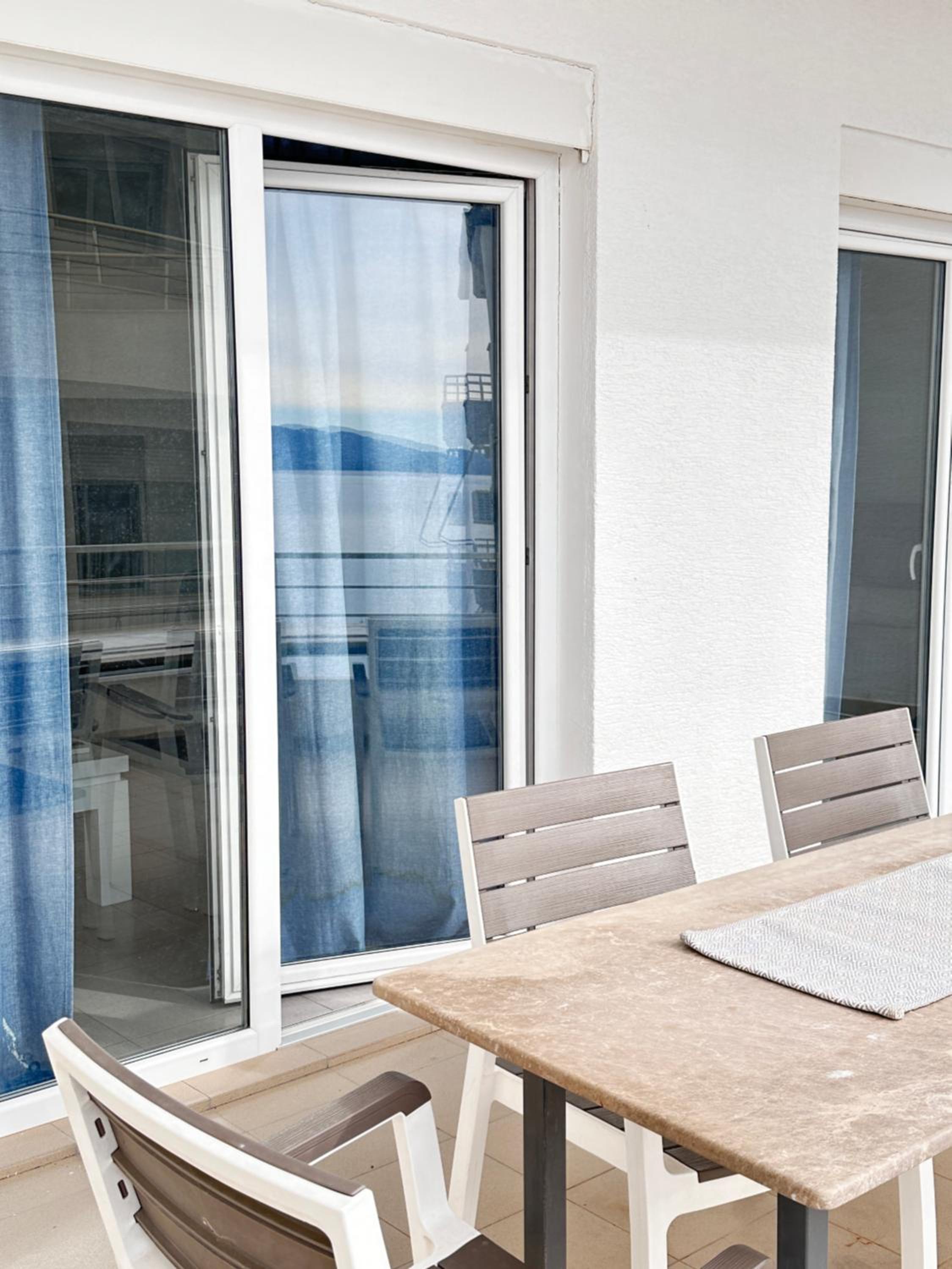 Veranda Sea View Apartment