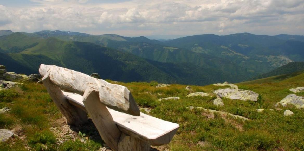 Samostanska kuća