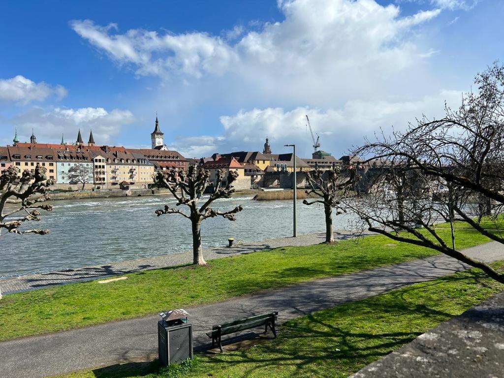 Stilvolle Wohnung an der Alten Mainbrücke