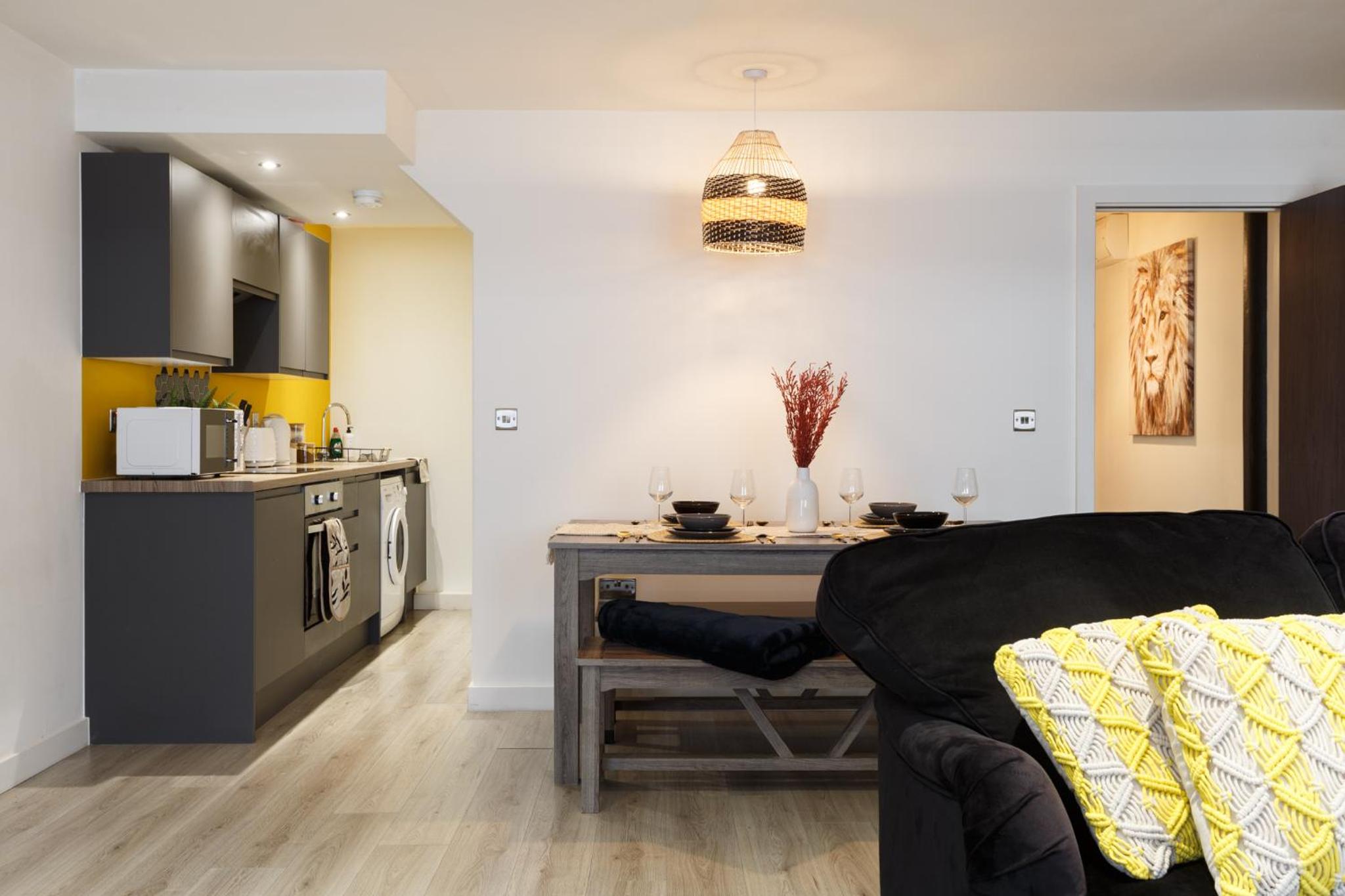 Kemara Apartments - Stunning 2 Bedroom Duplex Apartment view 3