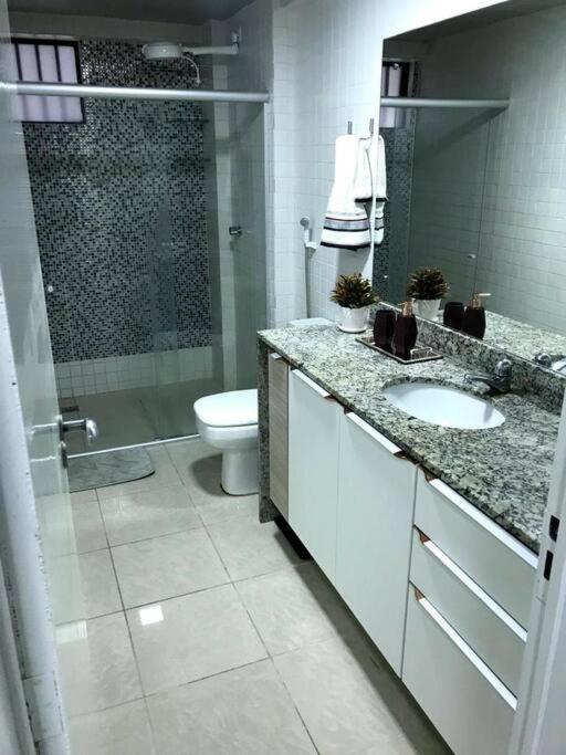 Apartamento na Av. Cabo Branco (BEIRA MAR)