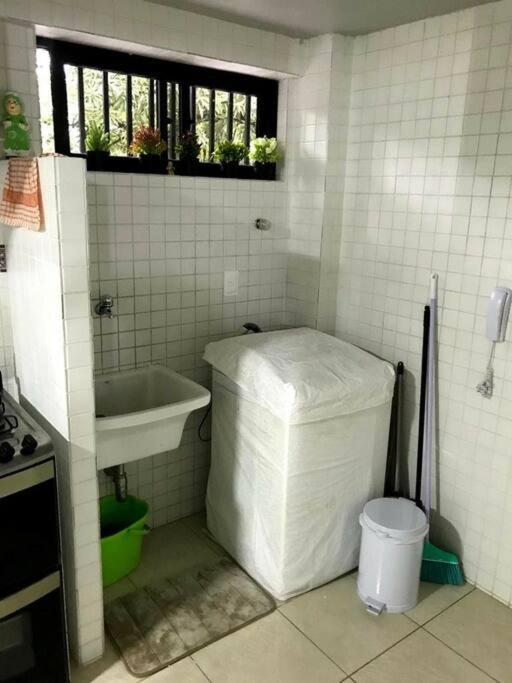 Apartamento na Av. Cabo Branco (BEIRA MAR)