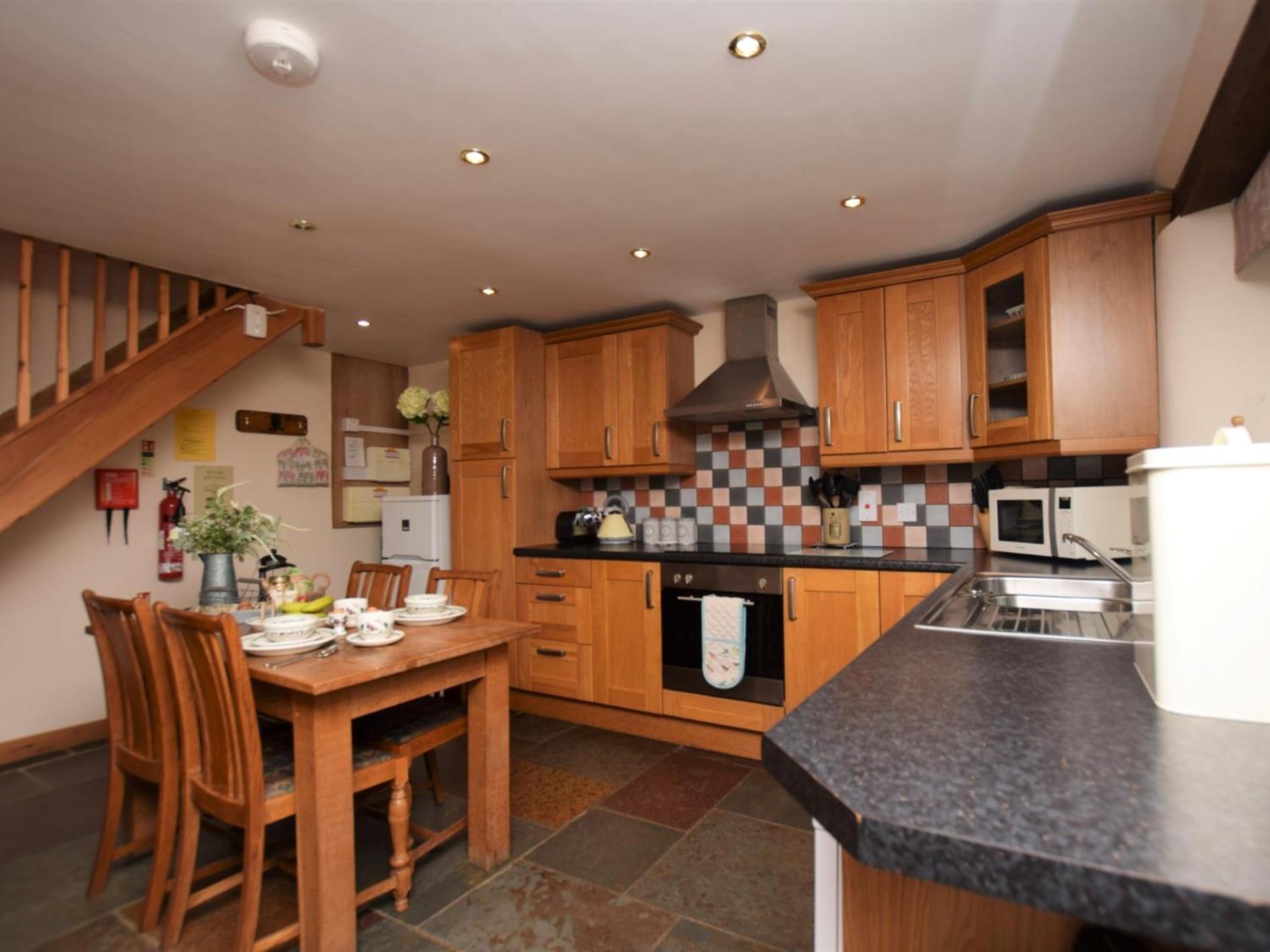 2 Bed in Beaworthy oc-hifox view 2