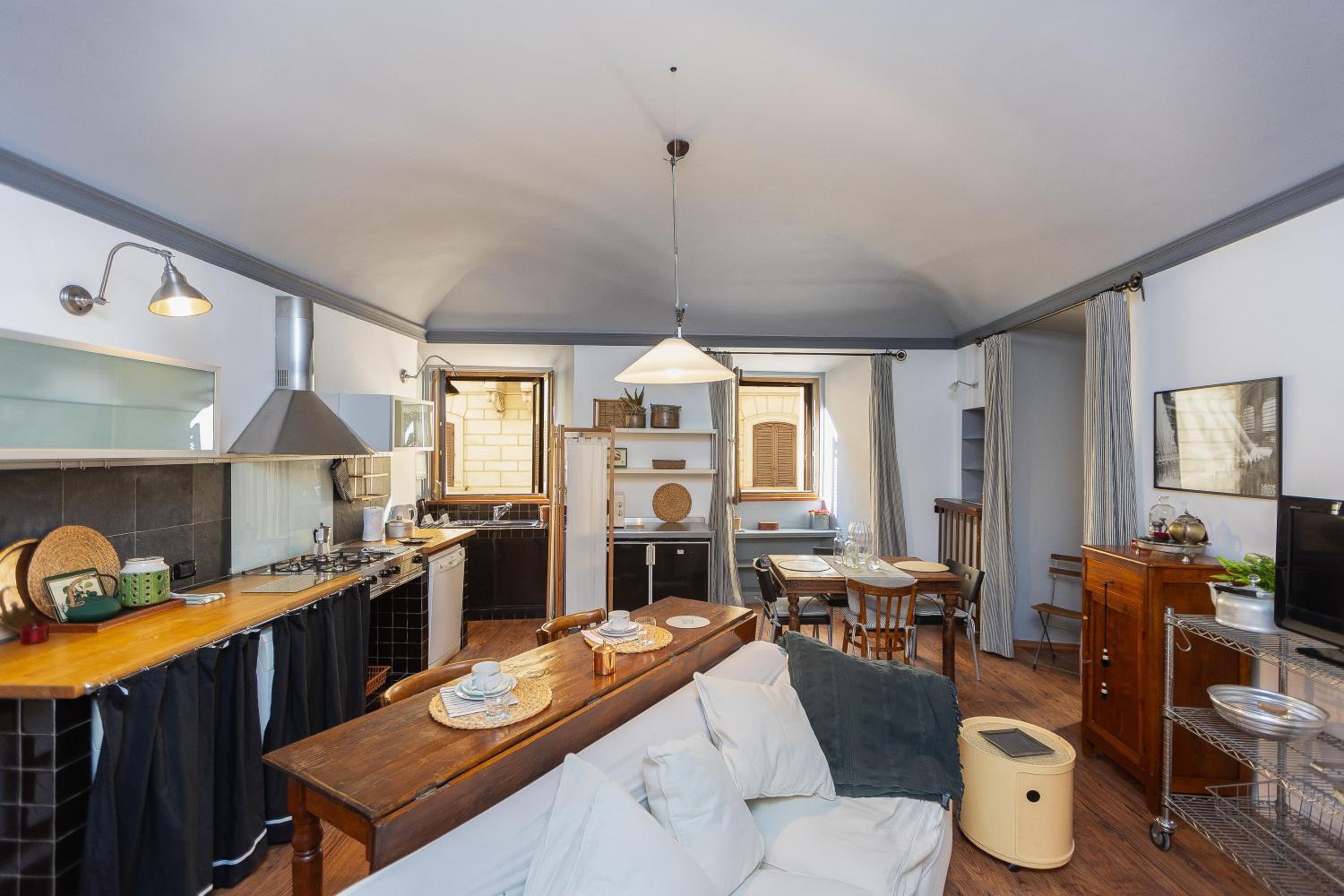 Pantheon by Rental in Rome