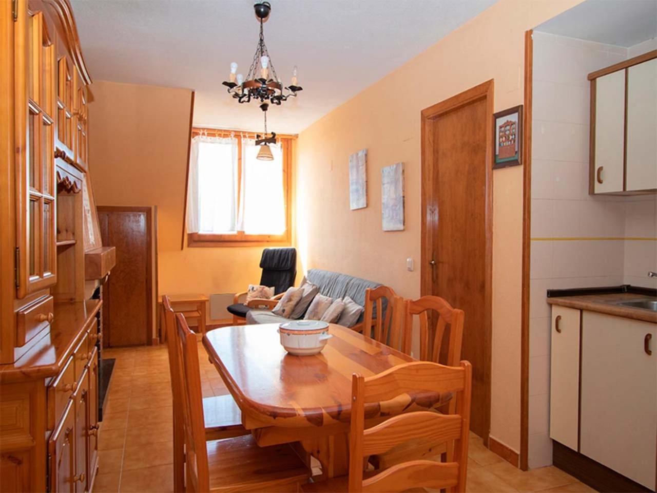 Apartamentos Villanua 3000