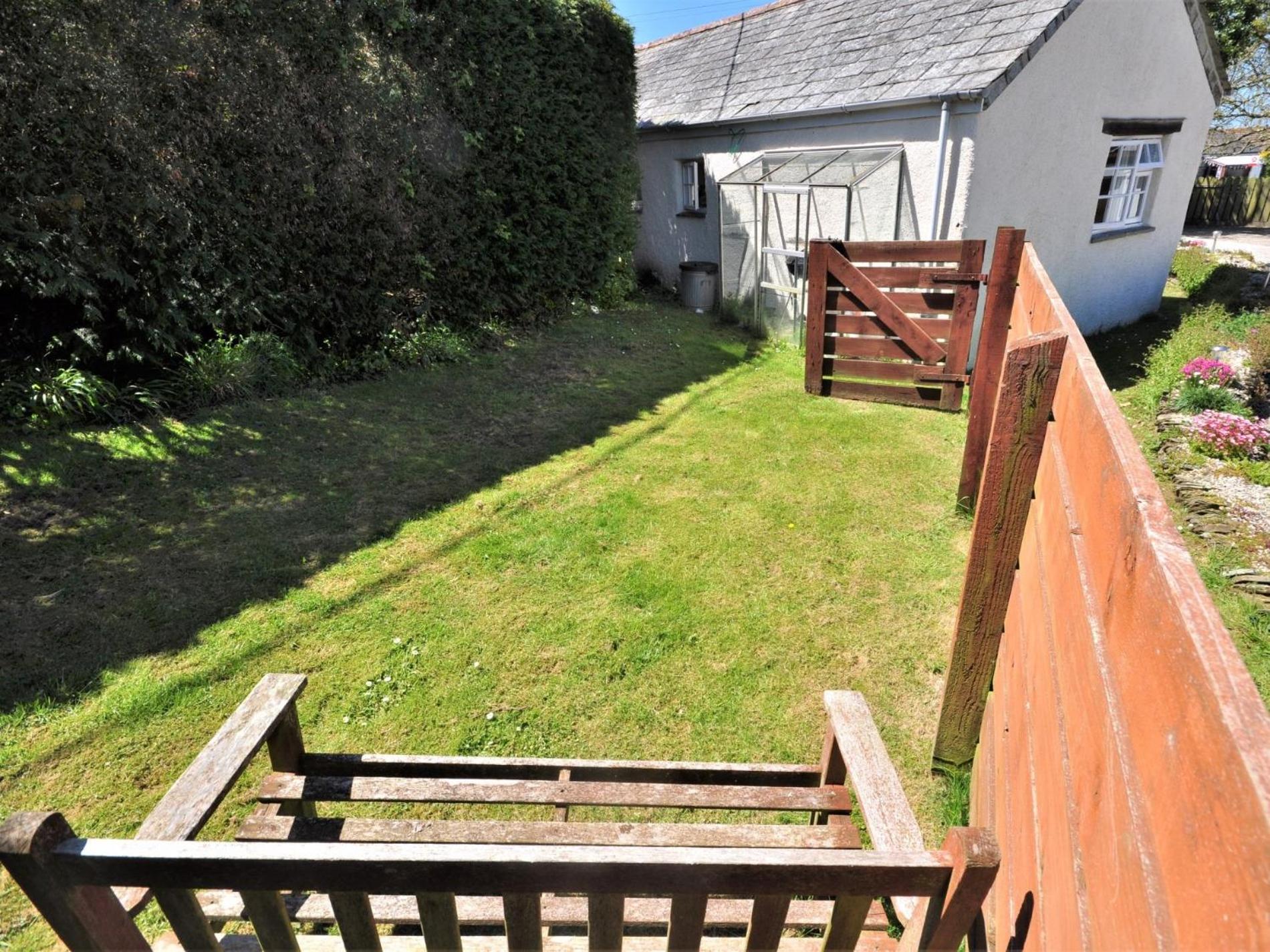 1 Bed in Bude oc-tchawth view 5