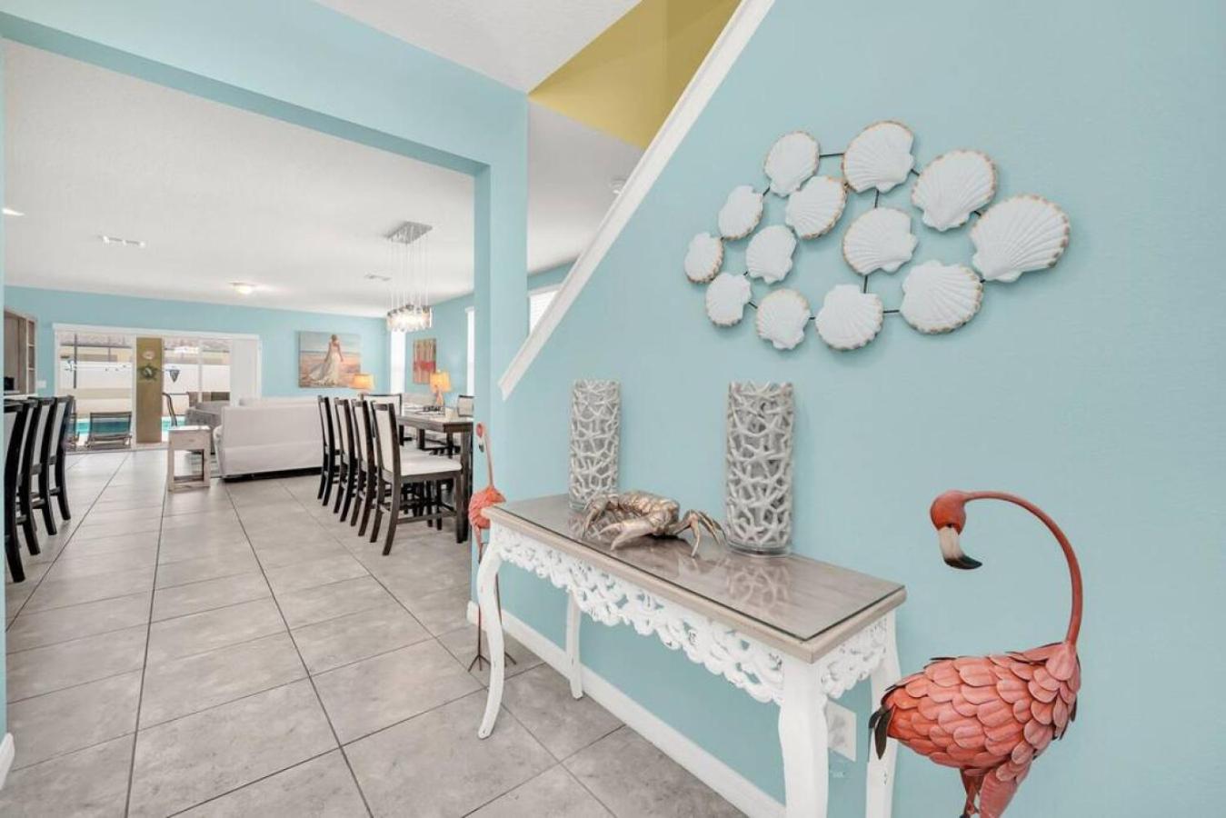 Lovely 6 Bedroom Pool Home for up to 16 guests view 5