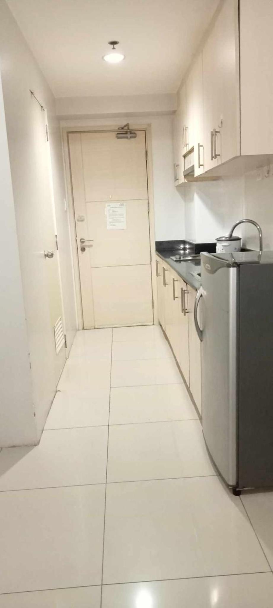 Anna's Place at Sea Residences view 5