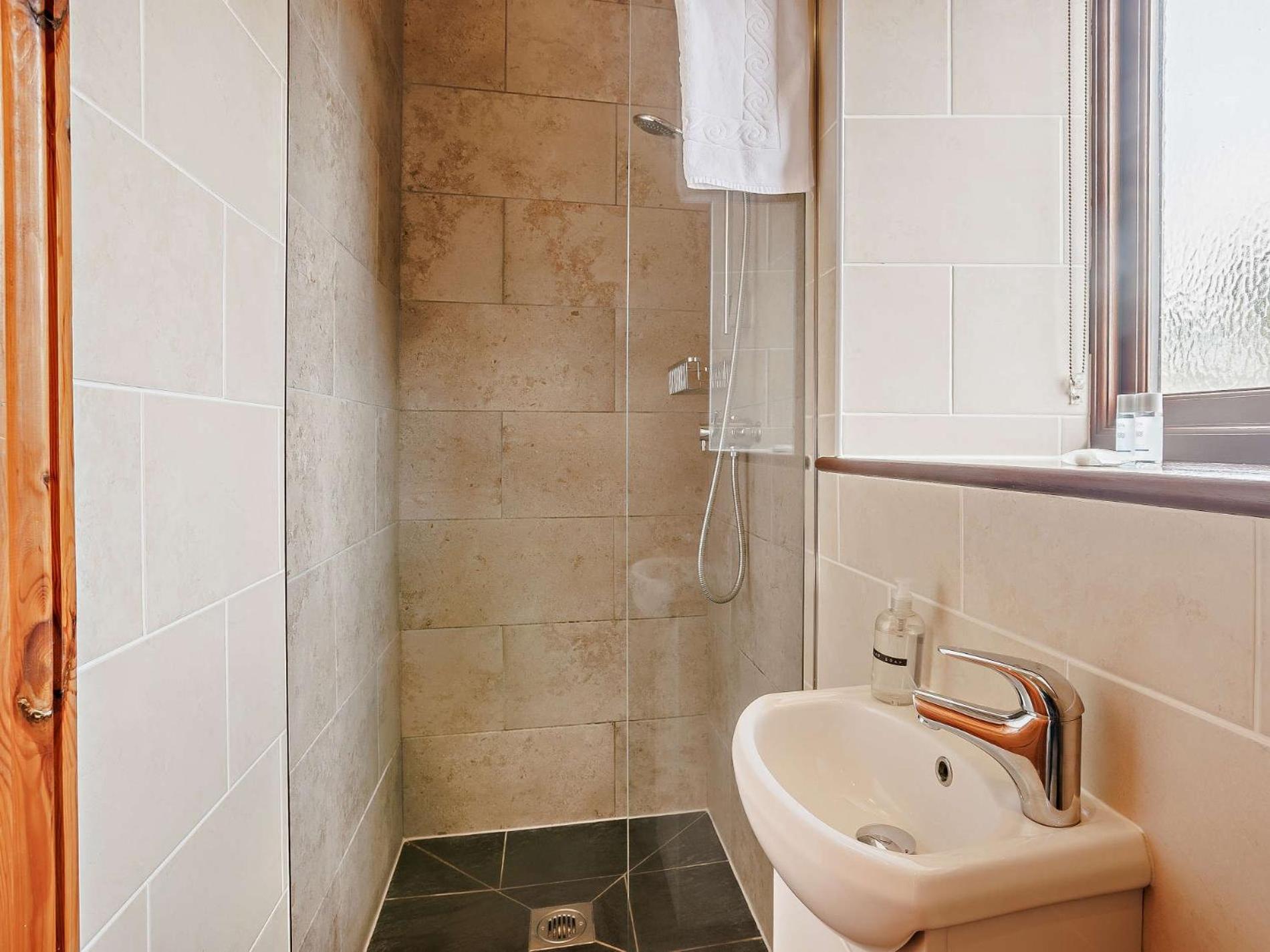 4 Bed in Launceston oc-brhig, photo 44
